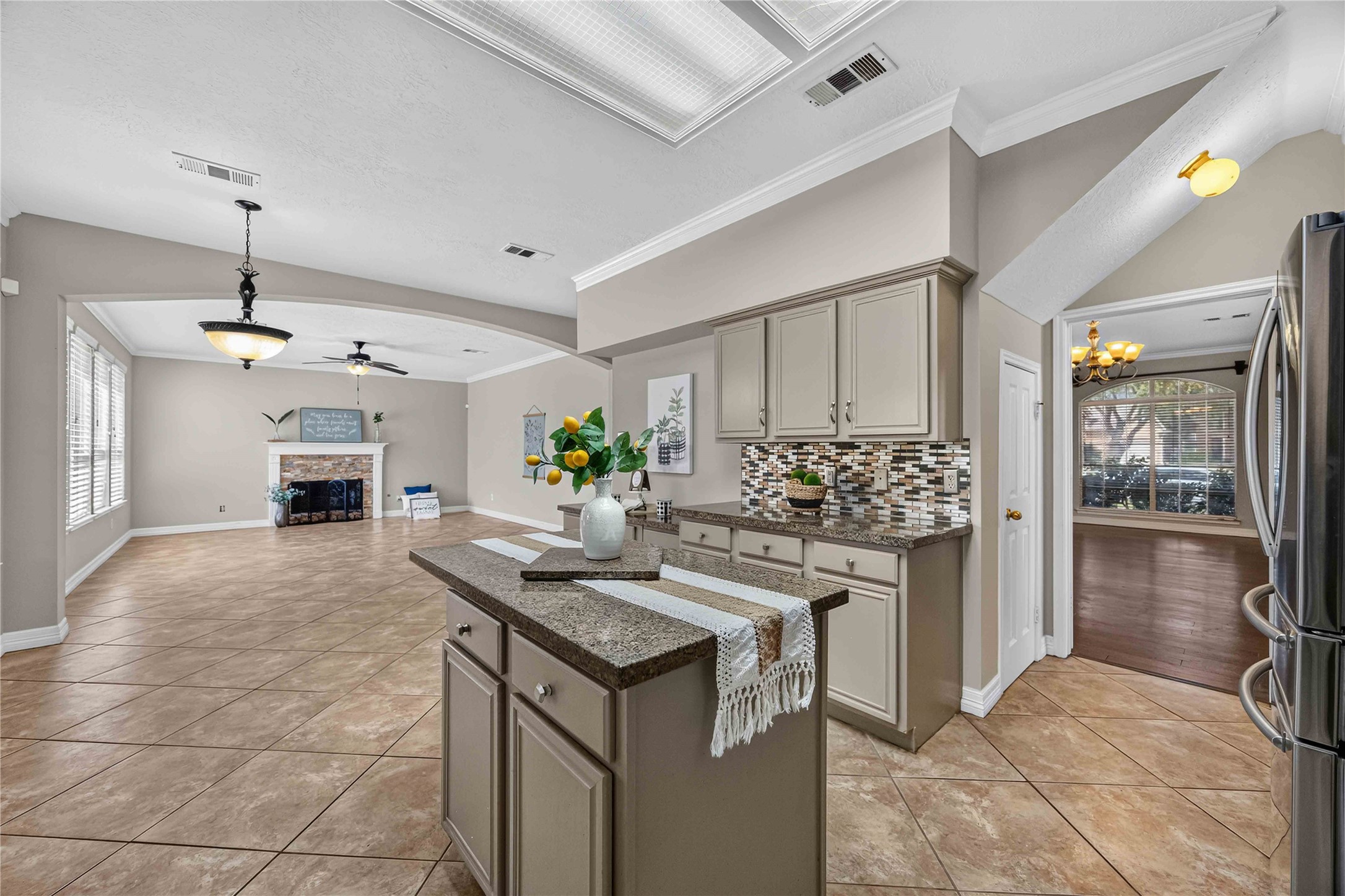 11618 Peachwood Lake Drive Property Photo 8