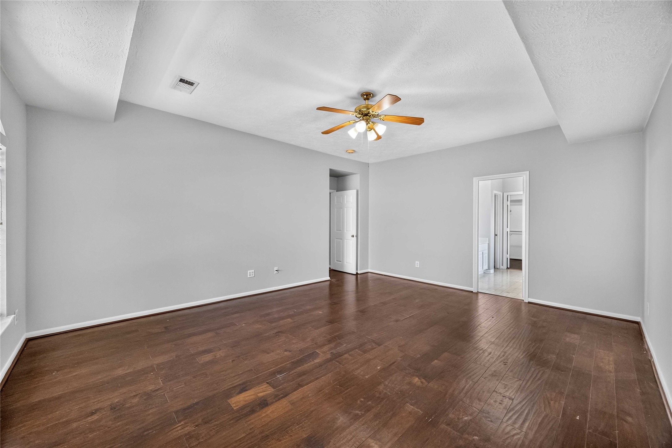 11618 Peachwood Lake Drive Property Photo 18