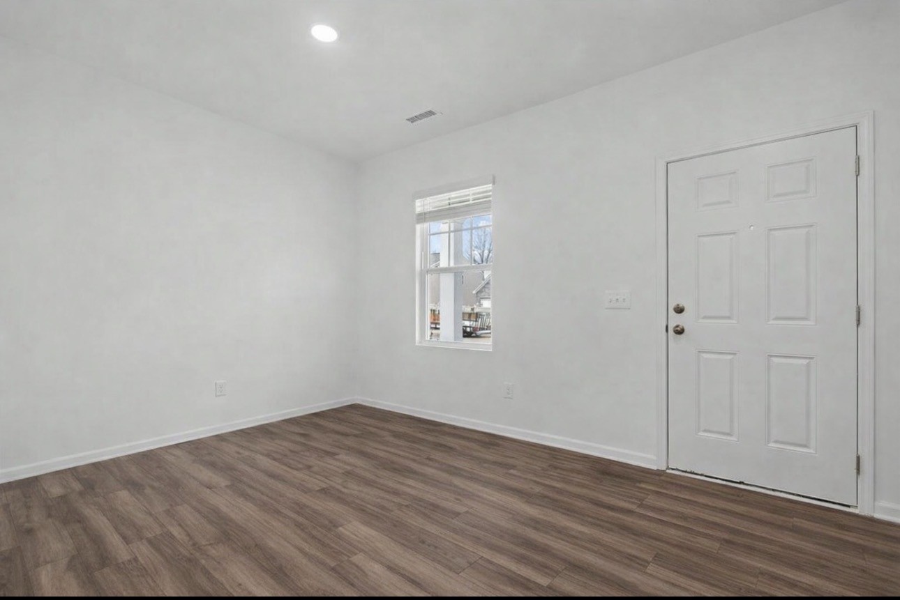 25287 Brookstone Way Property Photo 2