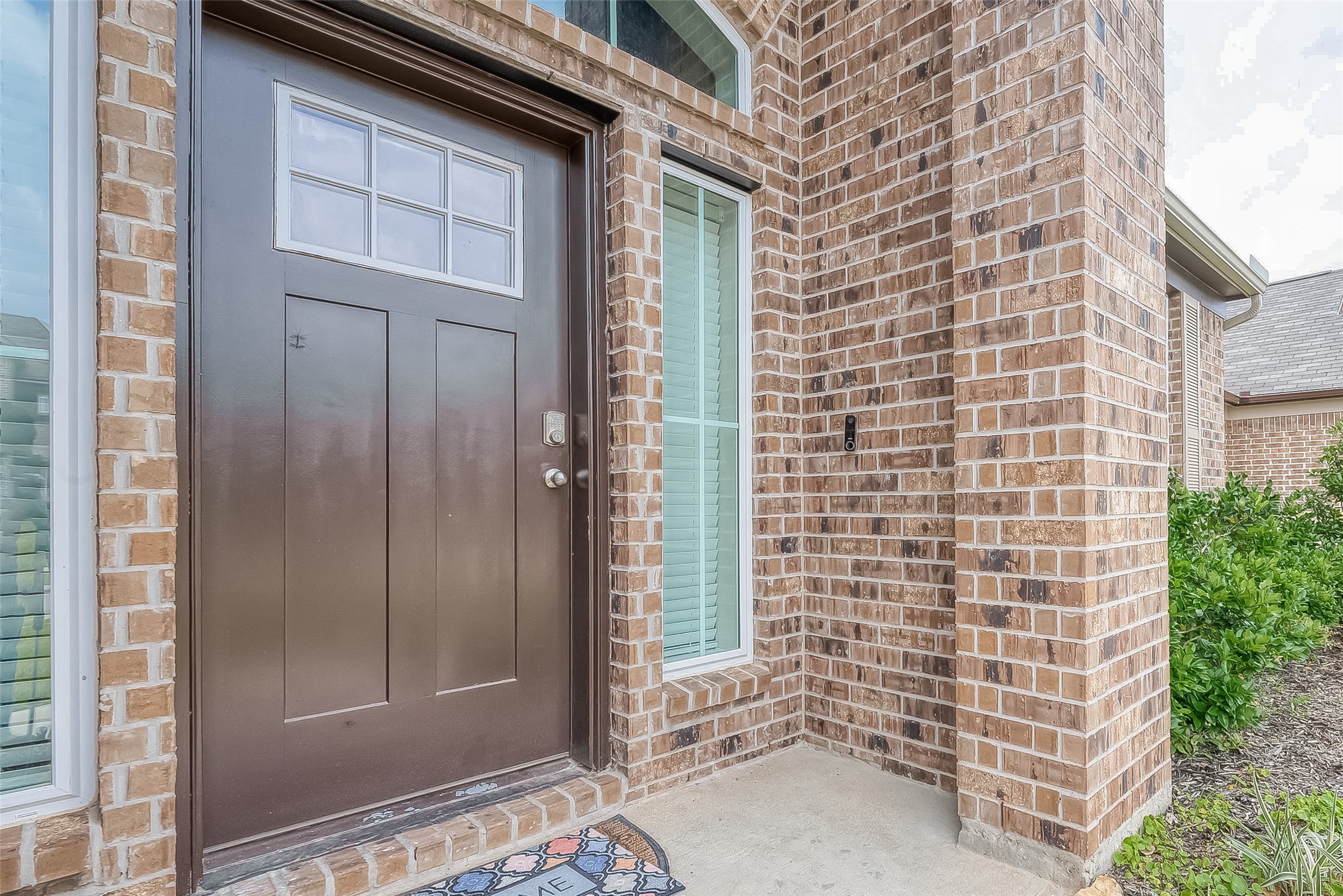 20607 Enrique Drive Property Photo 3