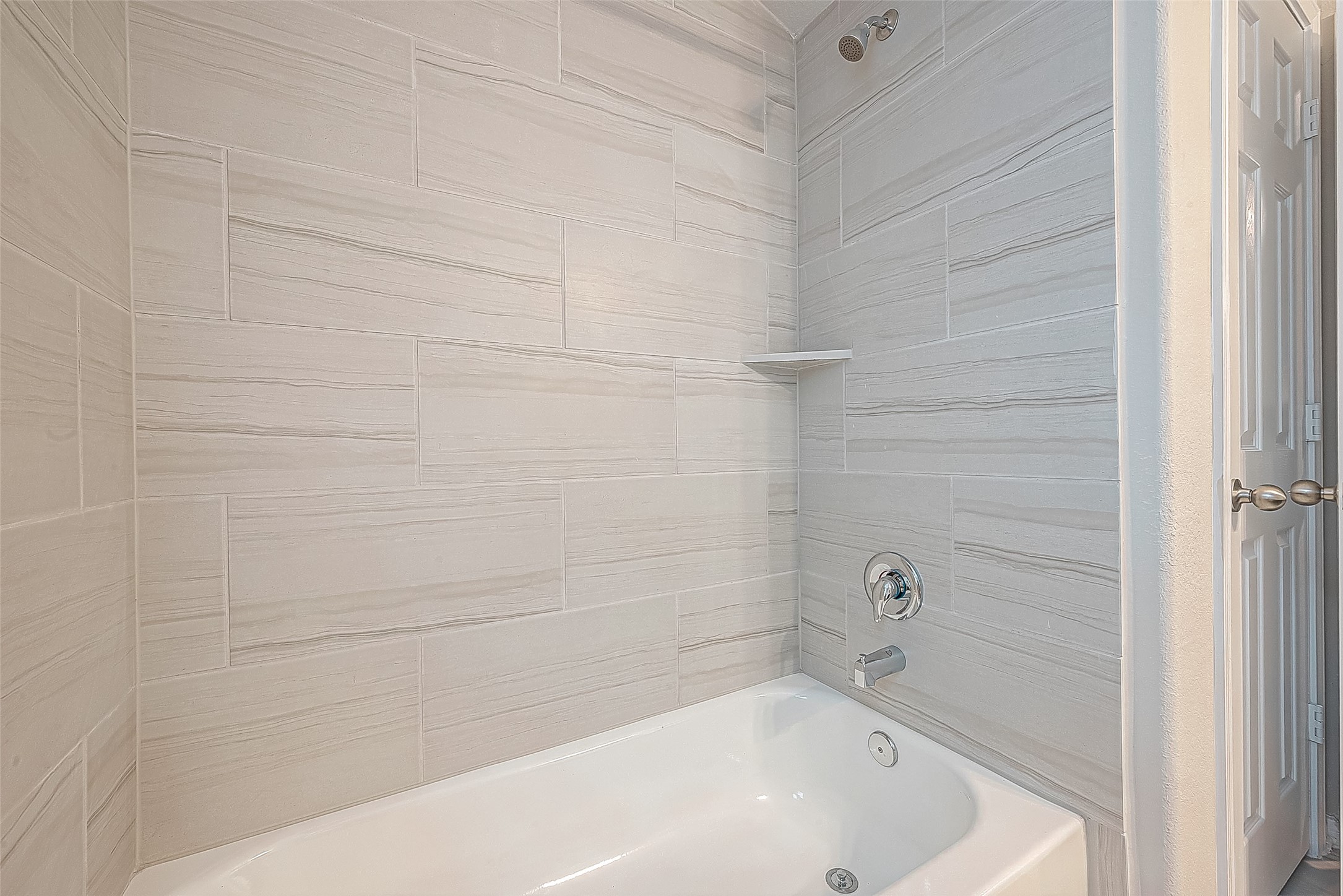 20607 Enrique Drive Property Photo 28