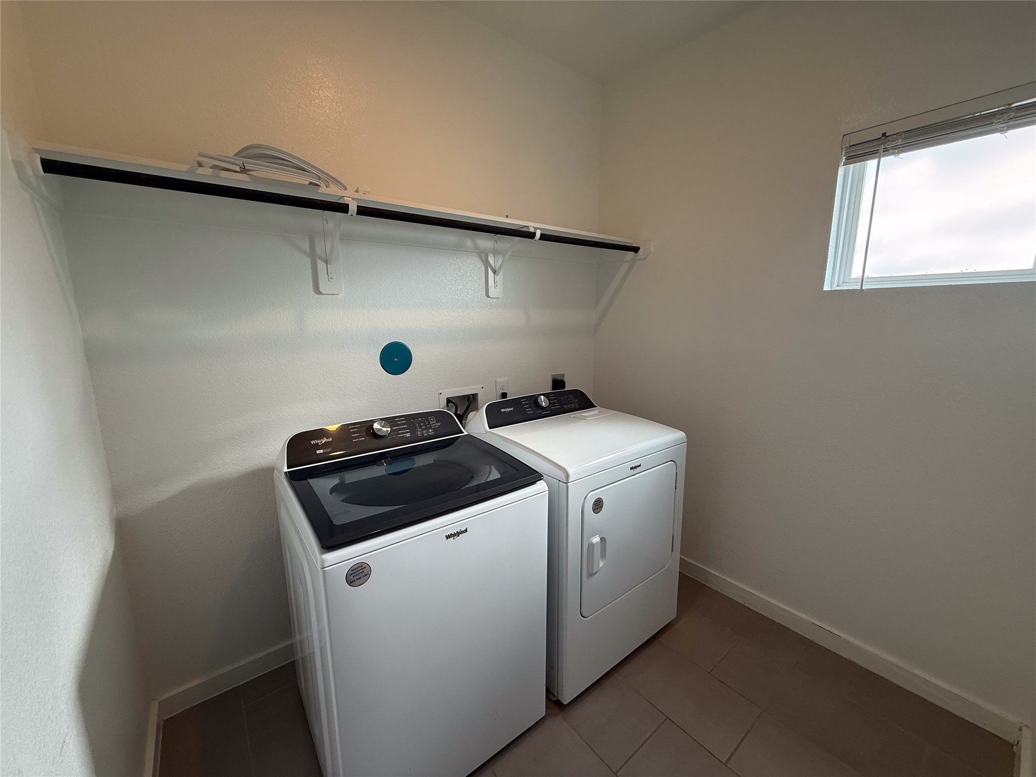 204 Brooks Manor Court Property Photo 6