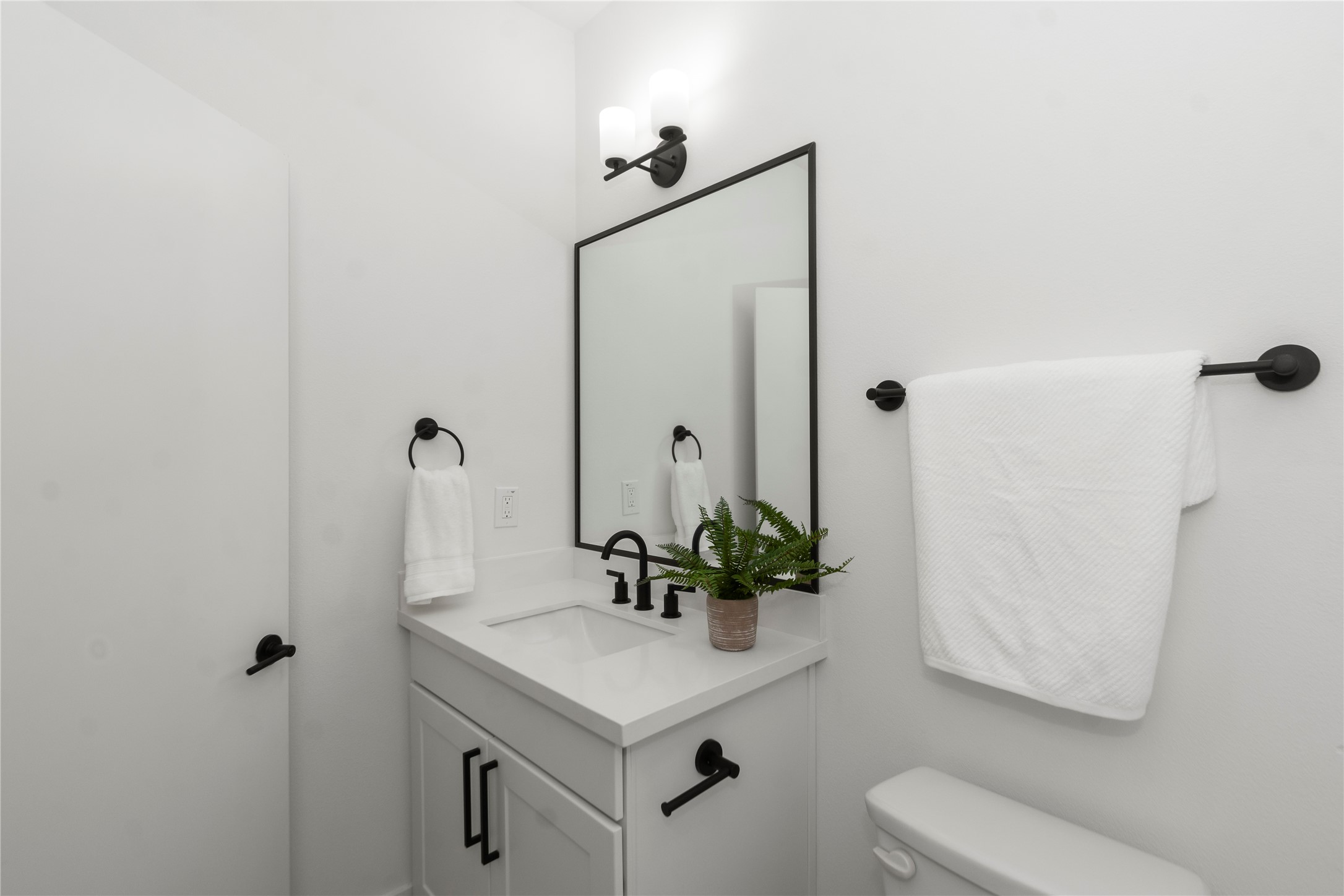 3013 Nagle Street Property Photo 23