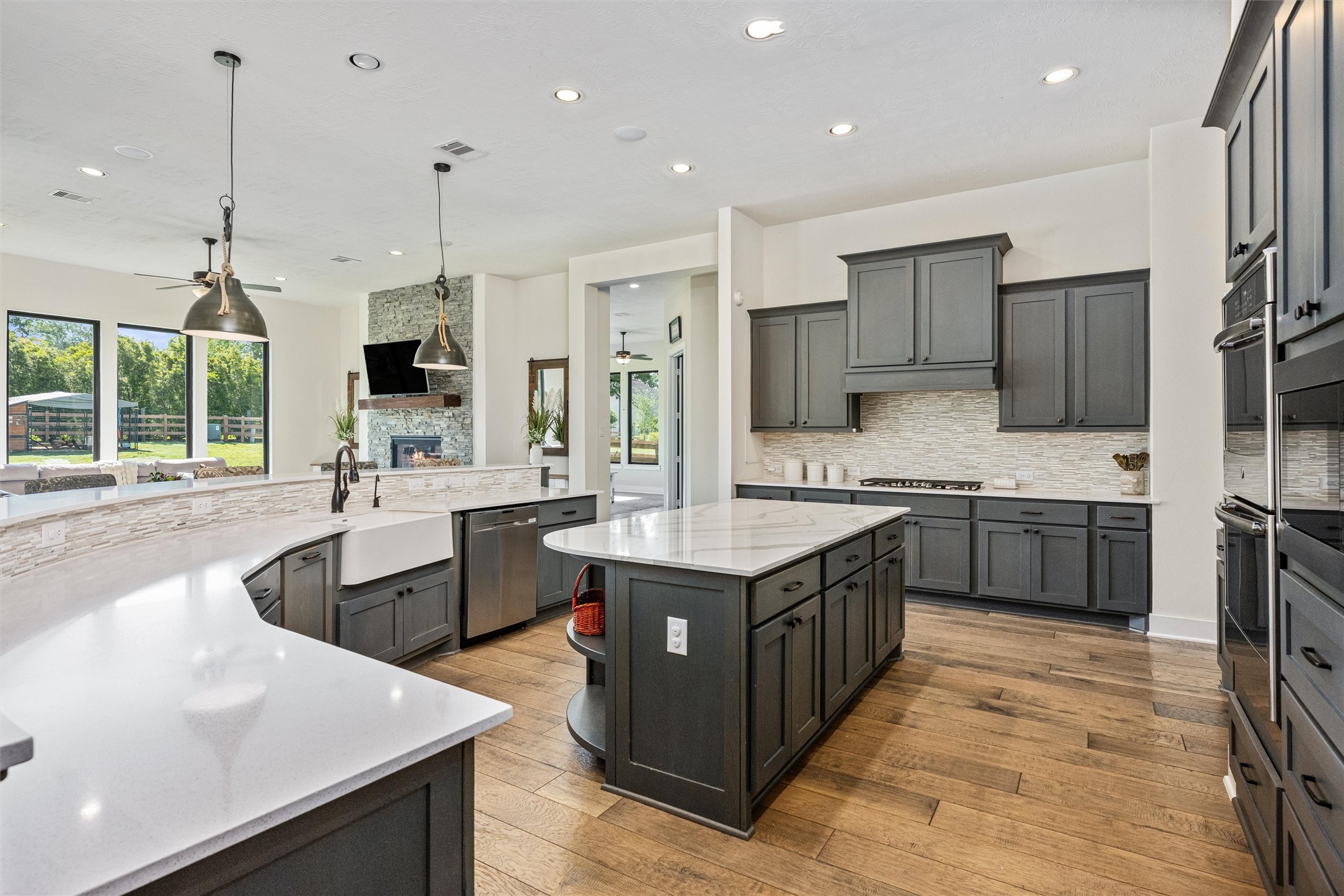 8526 Blue Ridge Trail Property Photo 8