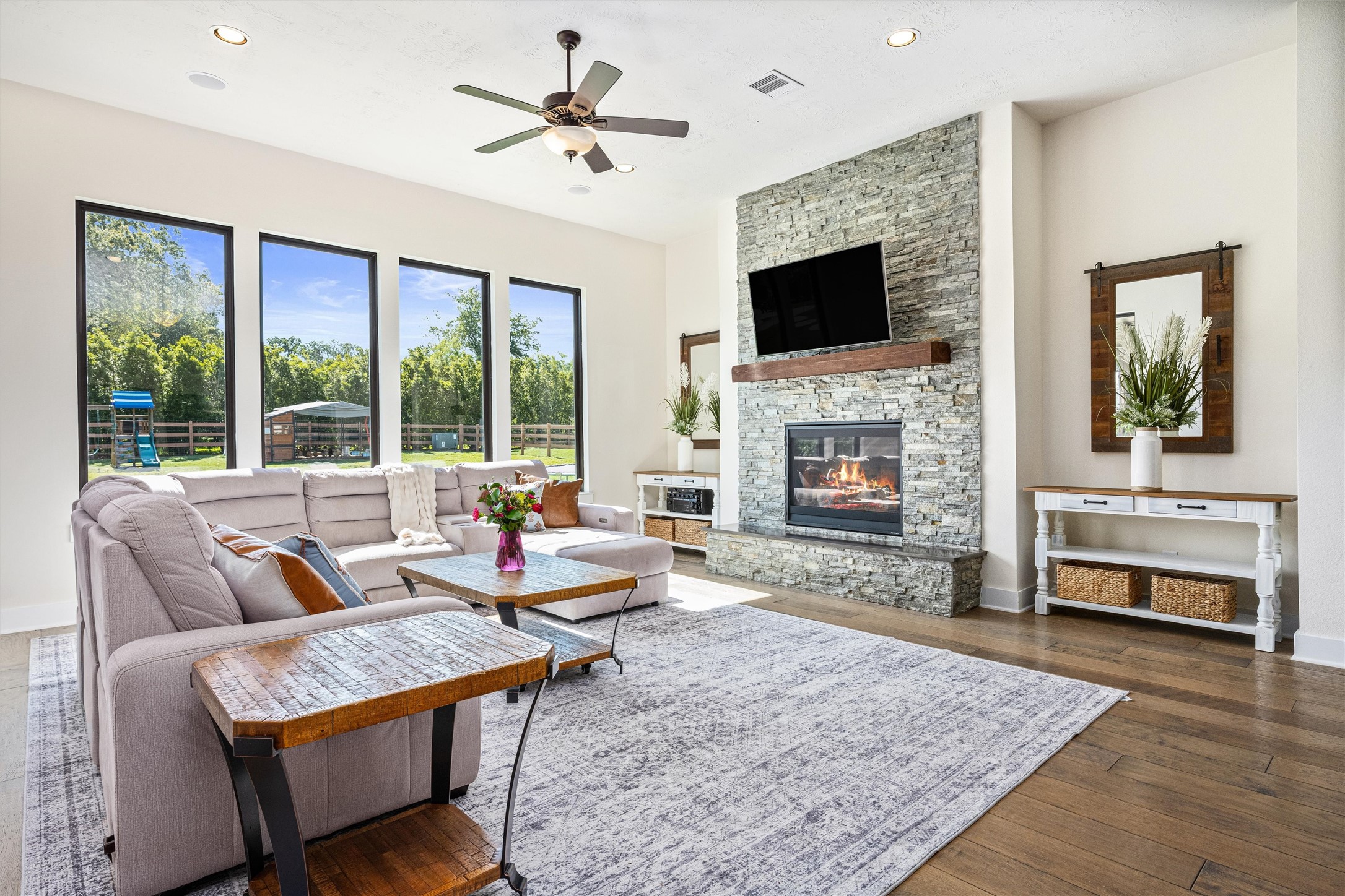 8526 Blue Ridge Trail Property Photo 13