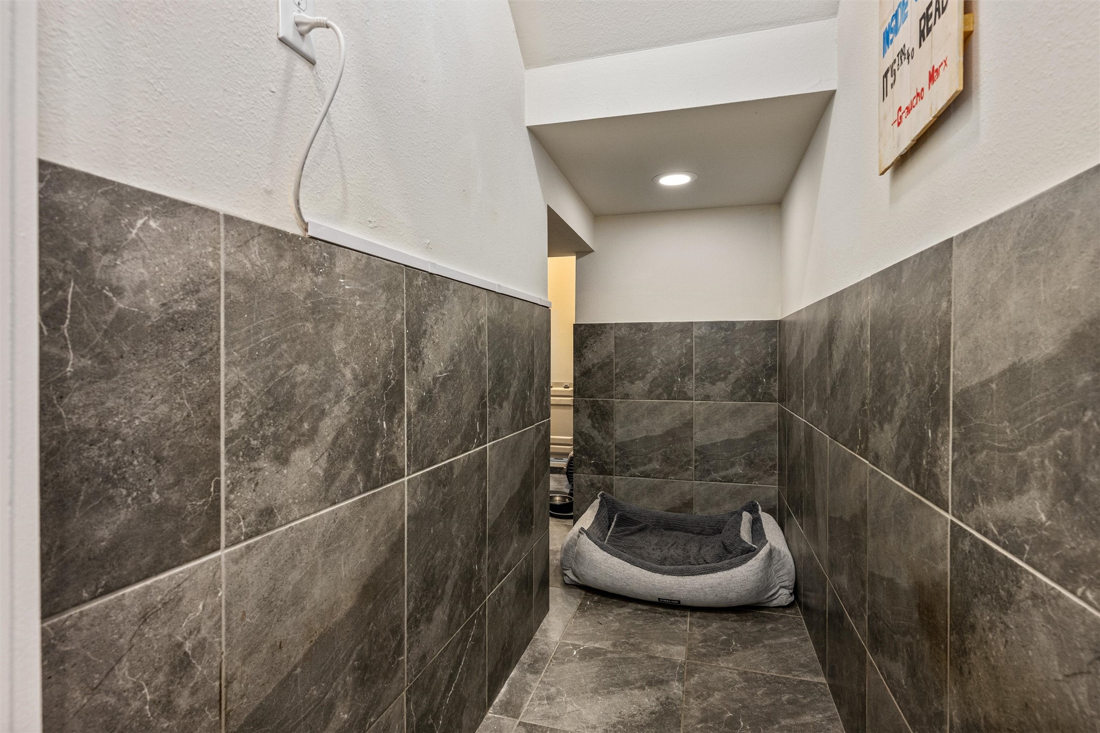 8526 Blue Ridge Trail Property Photo 40