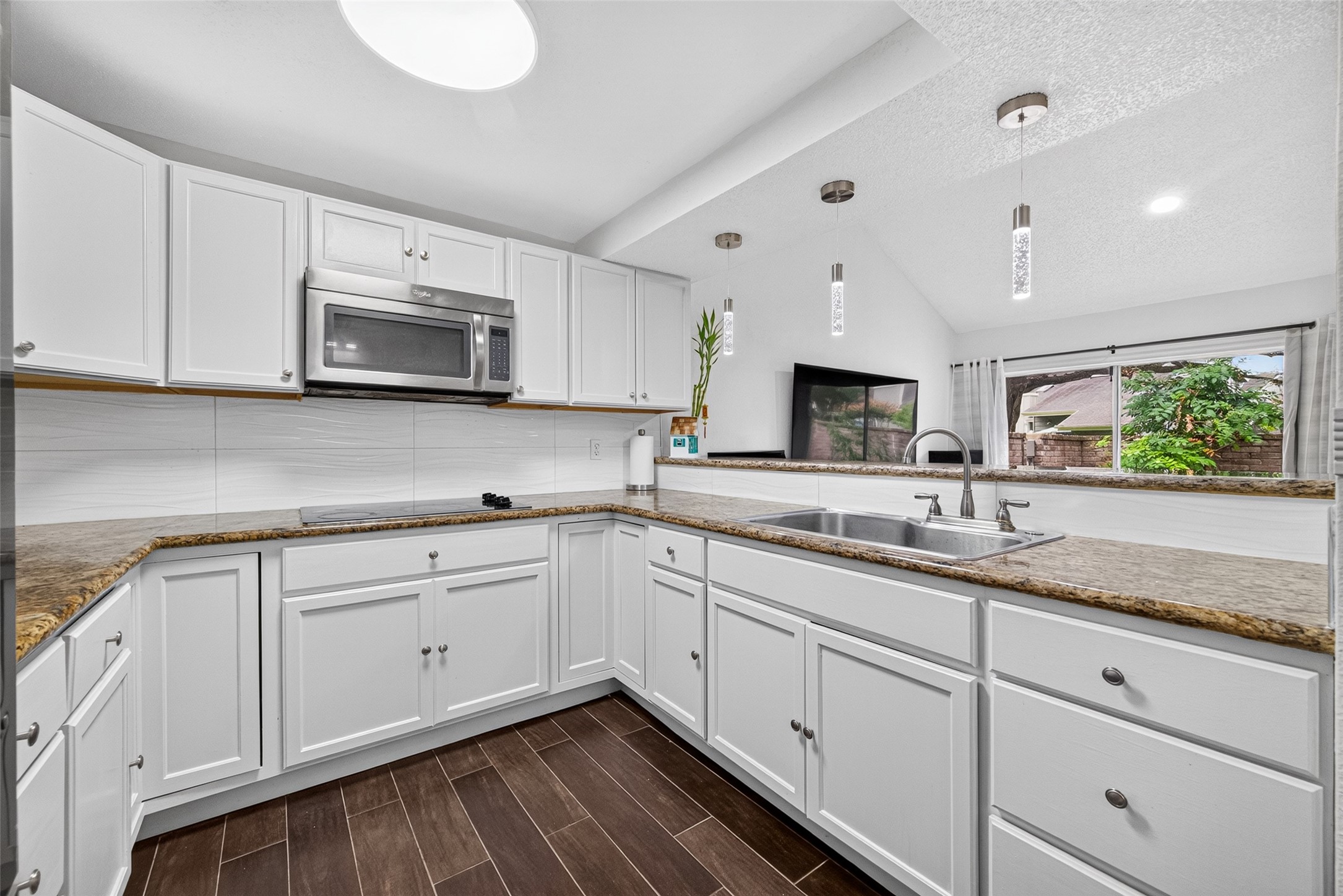 13025 Leader Street Property Photo 1