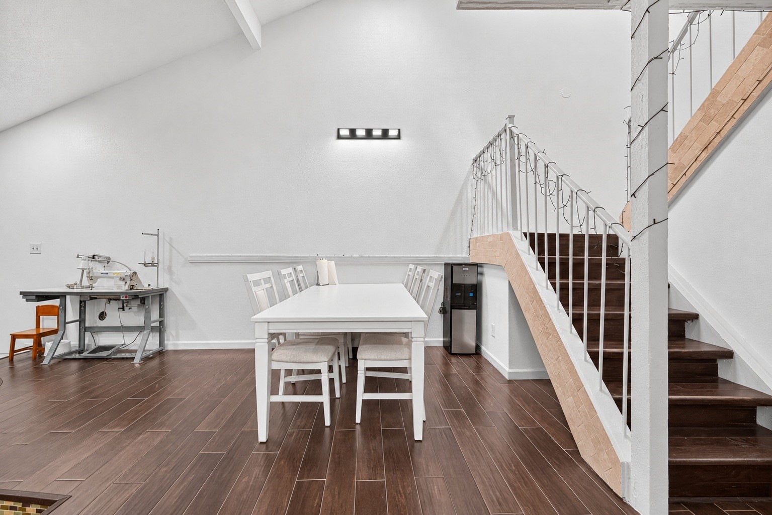 13025 Leader Street Property Photo 16