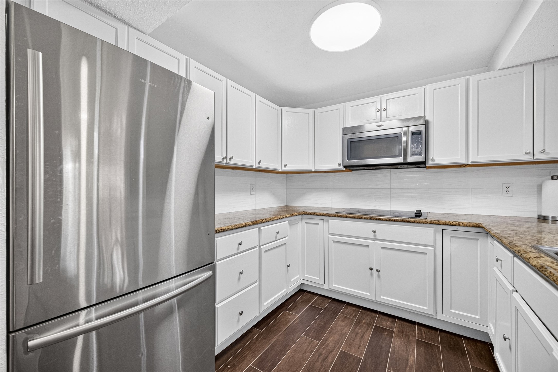 13025 Leader Street Property Photo 19