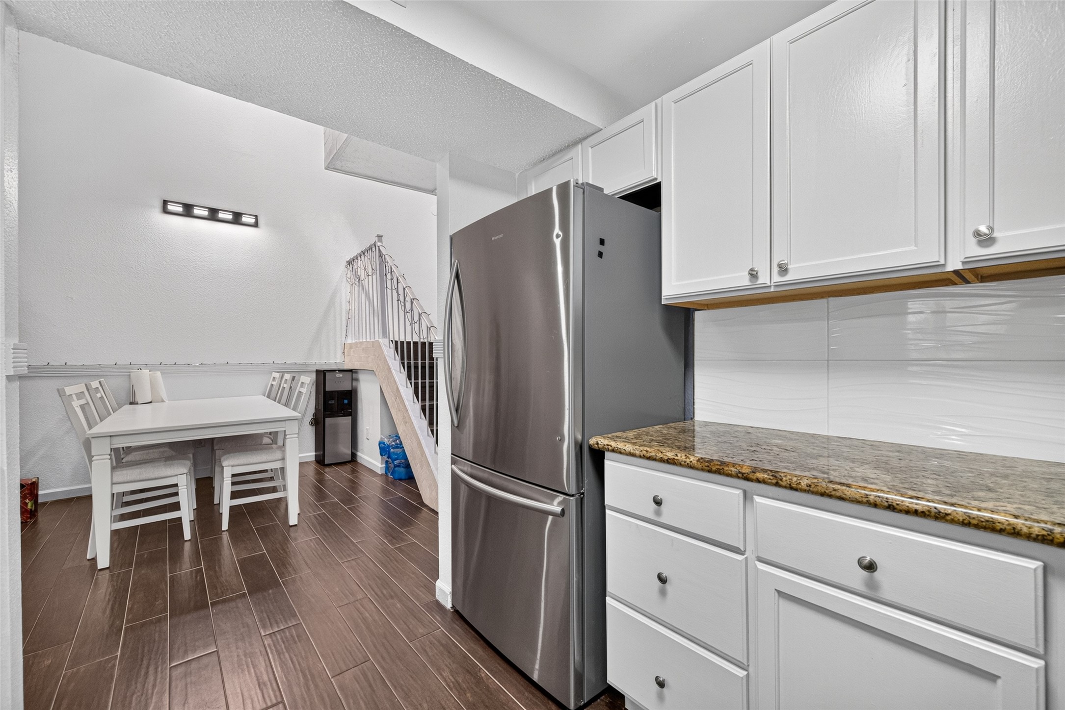 13025 Leader Street Property Photo 22