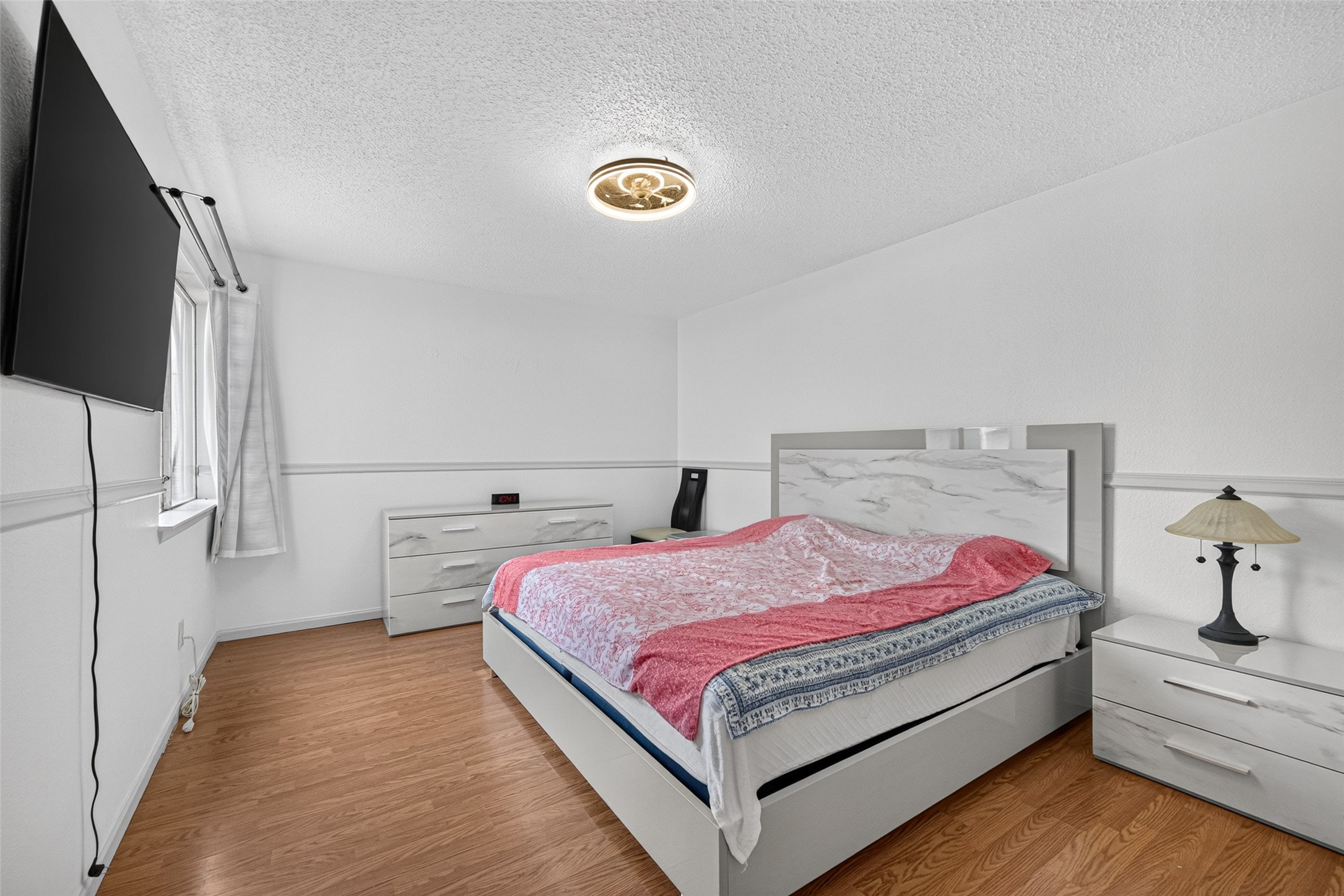 13025 Leader Street Property Photo 28