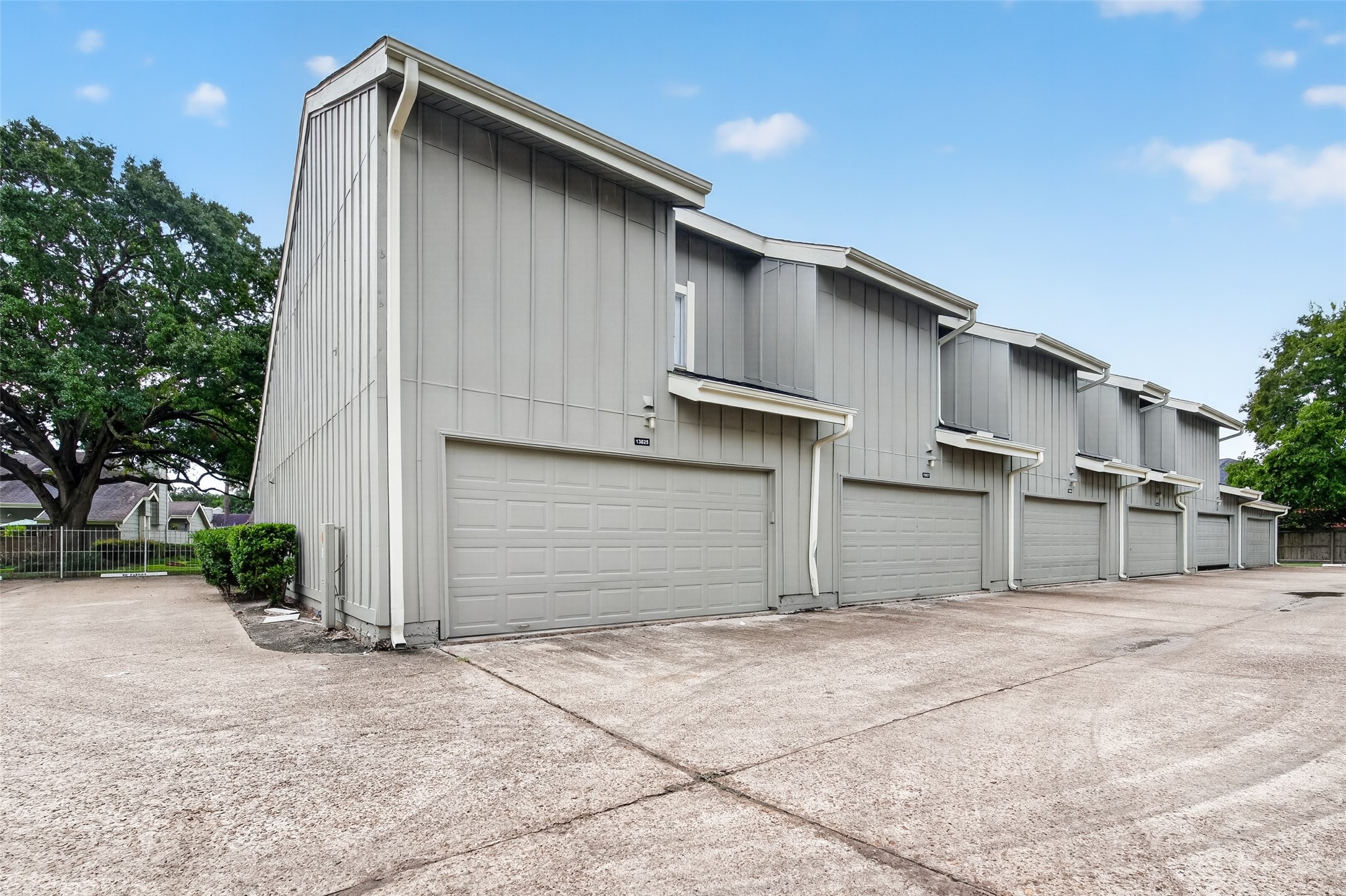 13025 Leader Street Property Photo 37
