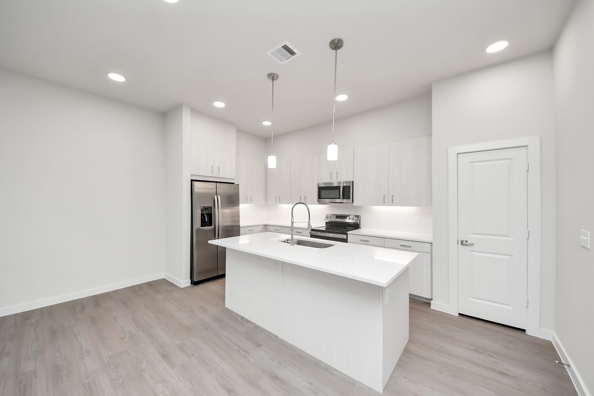 7318 Hadley Meadow Lane Property Photo 15