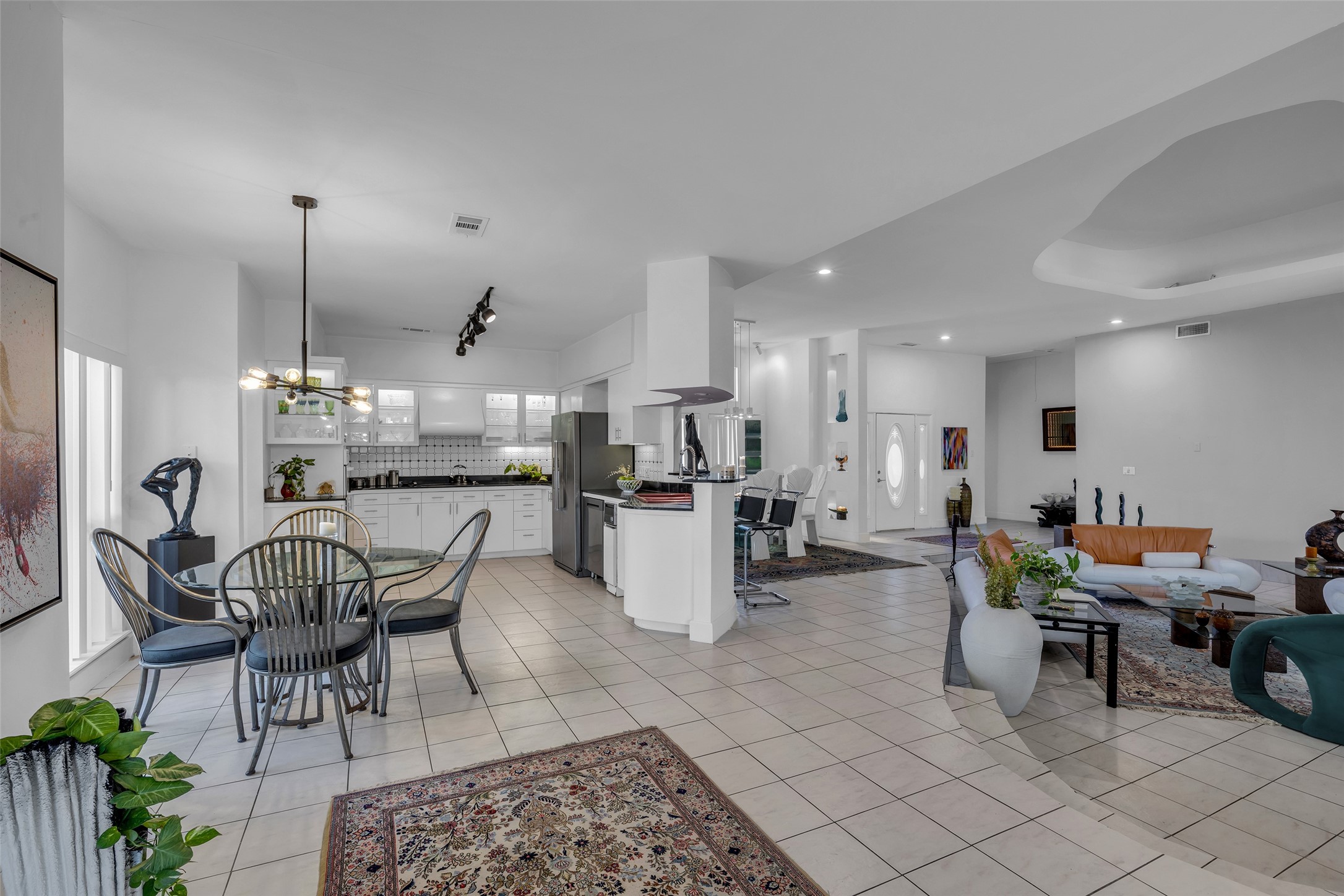 107 Shirleen Drive Property Photo 14