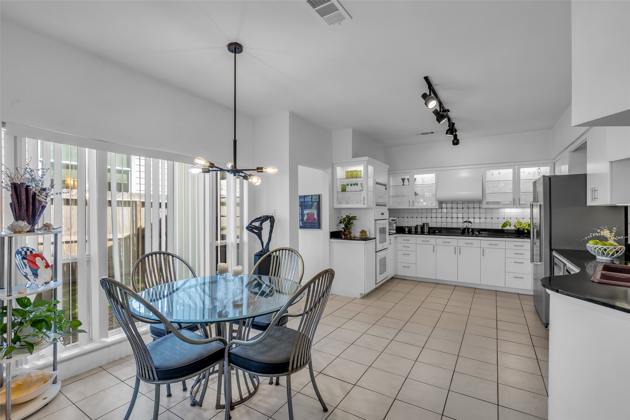 107 Shirleen Drive Property Photo 15