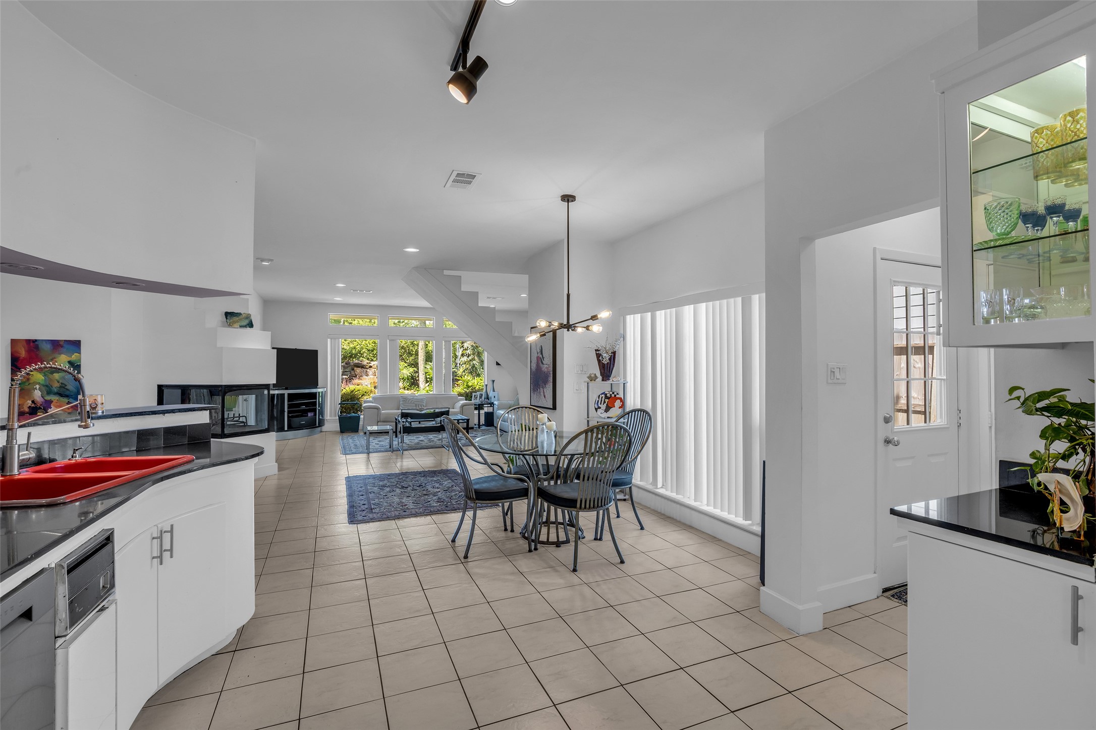 107 Shirleen Drive Property Photo 19