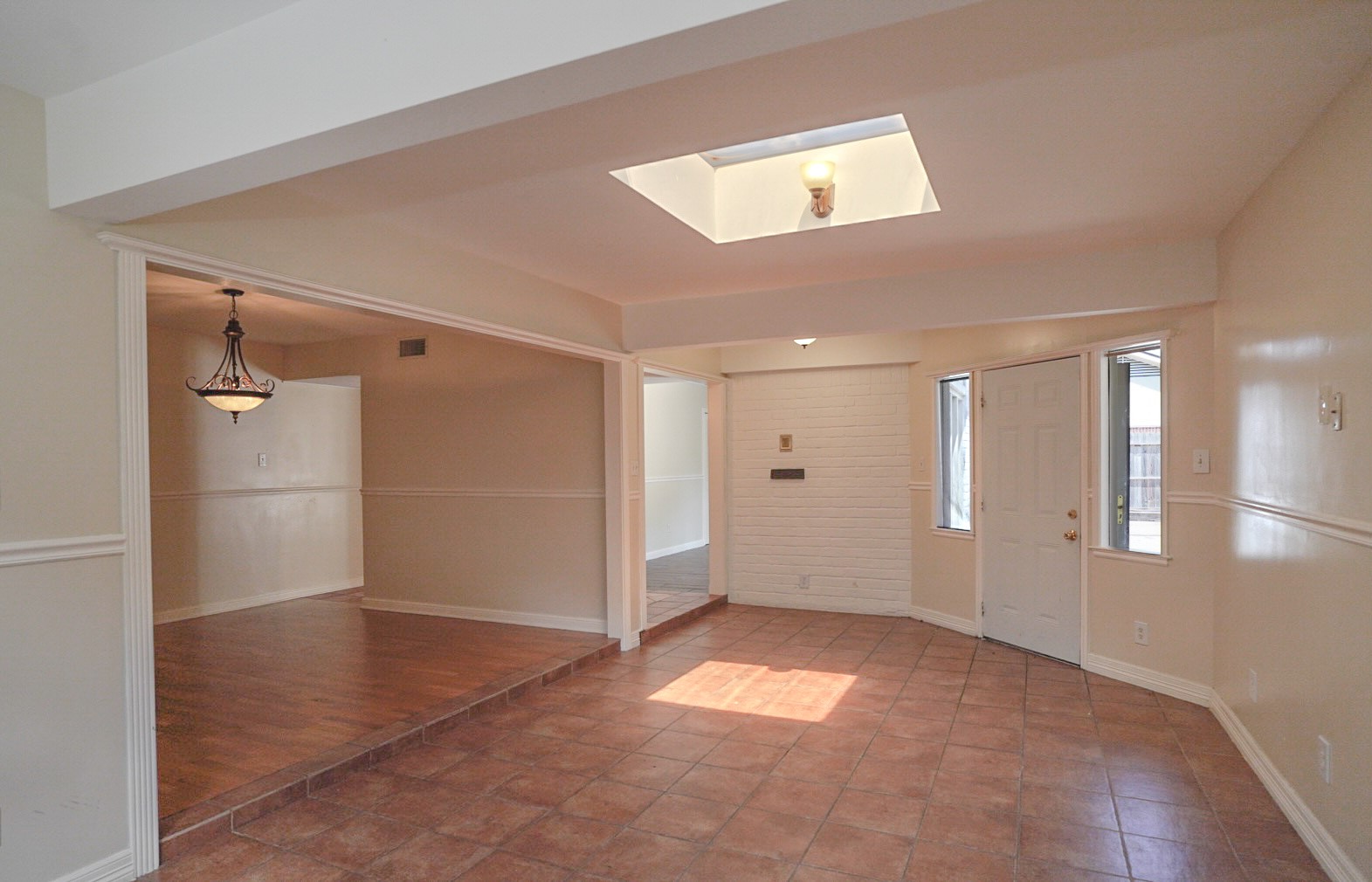 7914 Braes Meadow Drive Property Photo 6