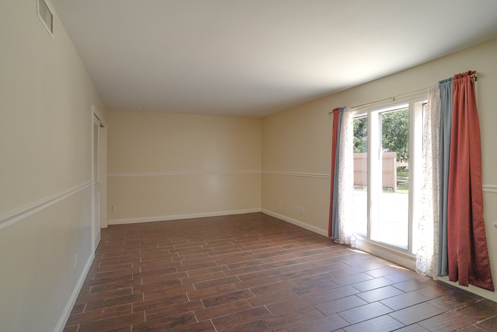 7914 Braes Meadow Drive Property Photo 7