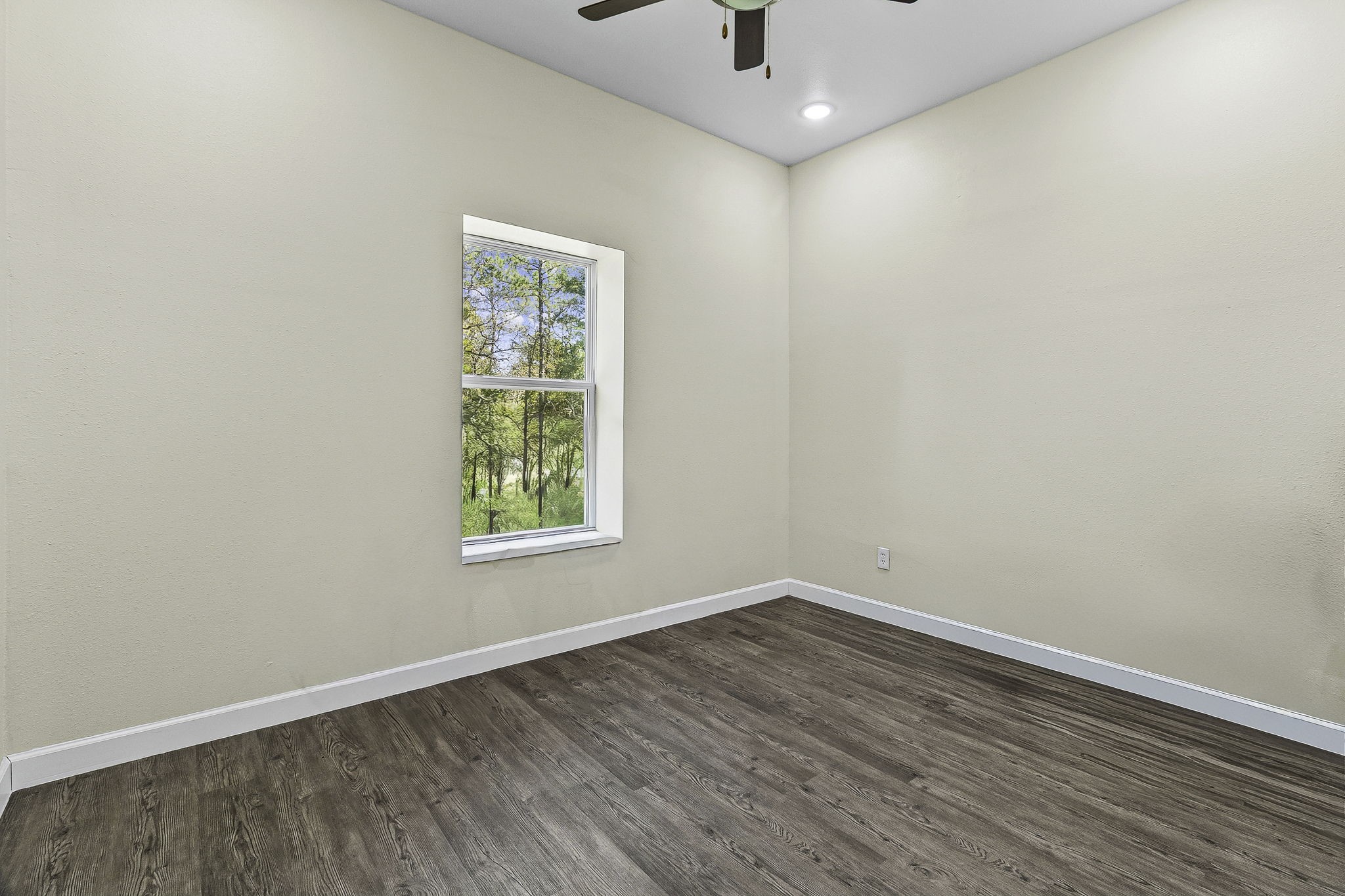 646 County Road 2100 N Property Photo 25
