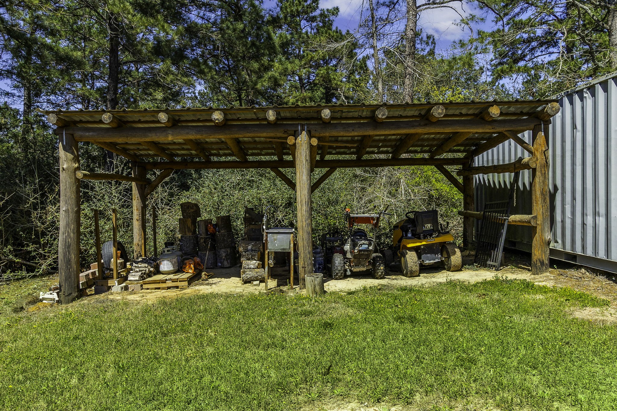 646 County Road 2100 N Property Photo 37