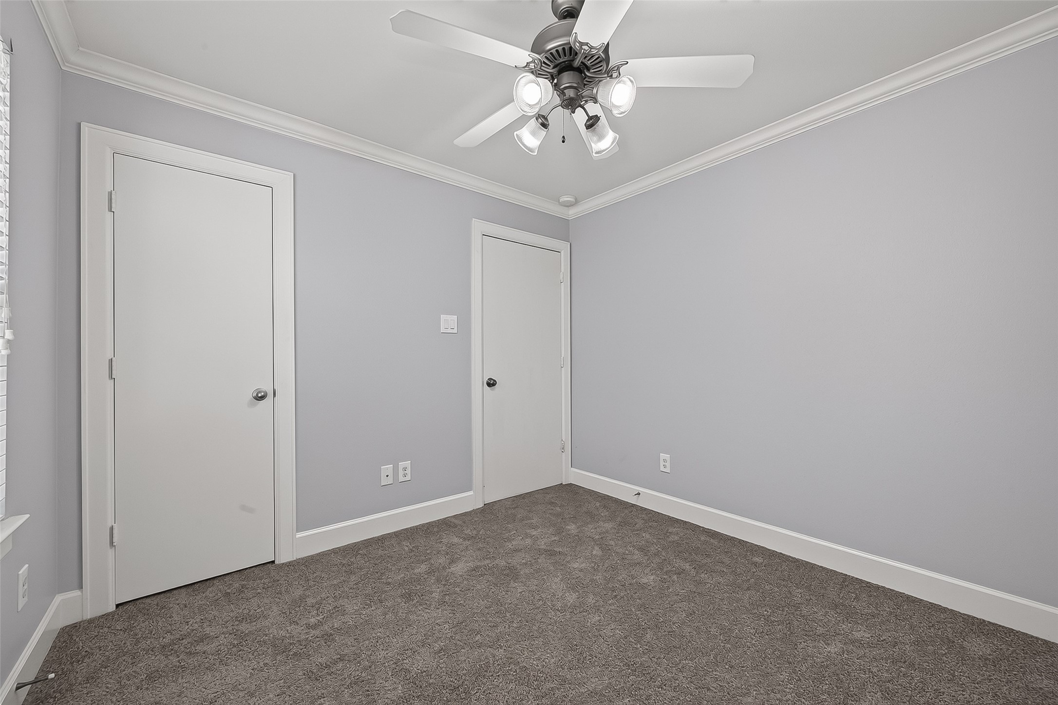 5951 S Loop E 38 Property Photo 16