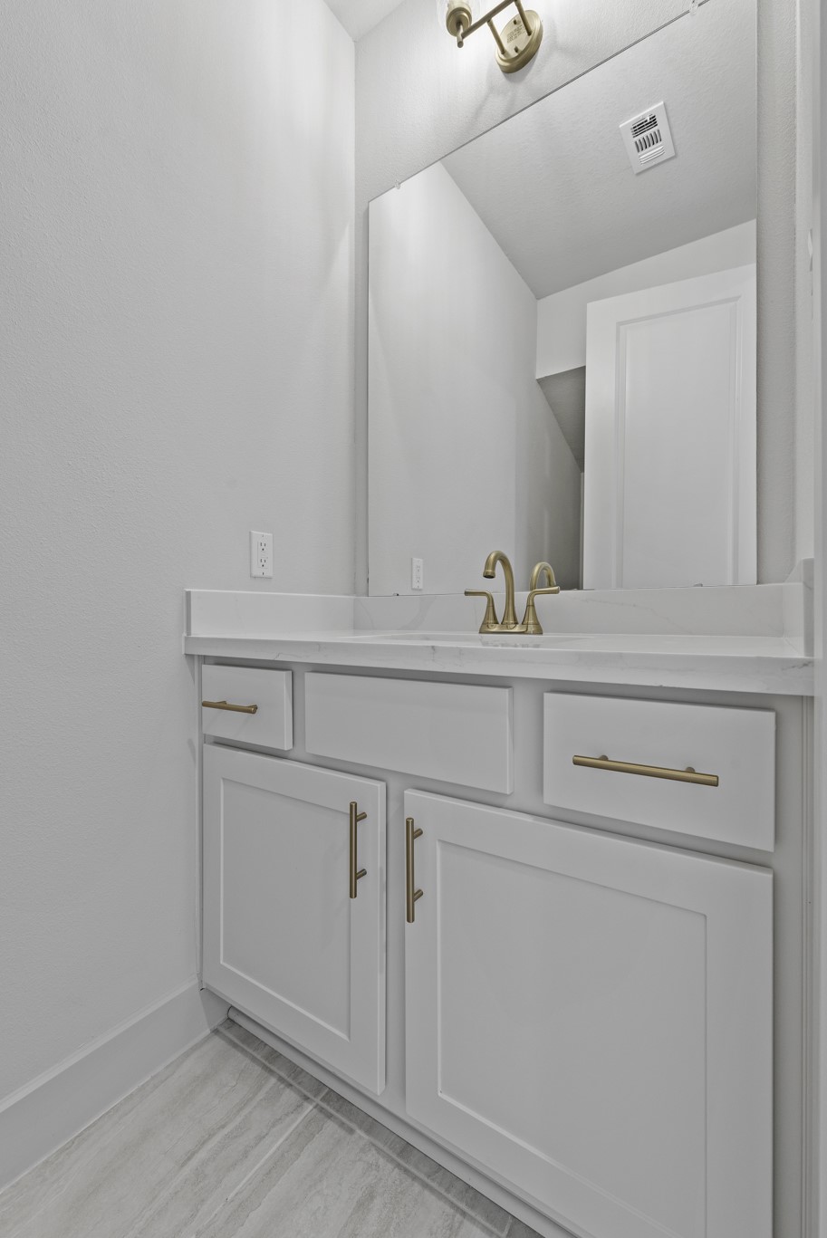 4510 Ruby Garden Court Property Photo 13
