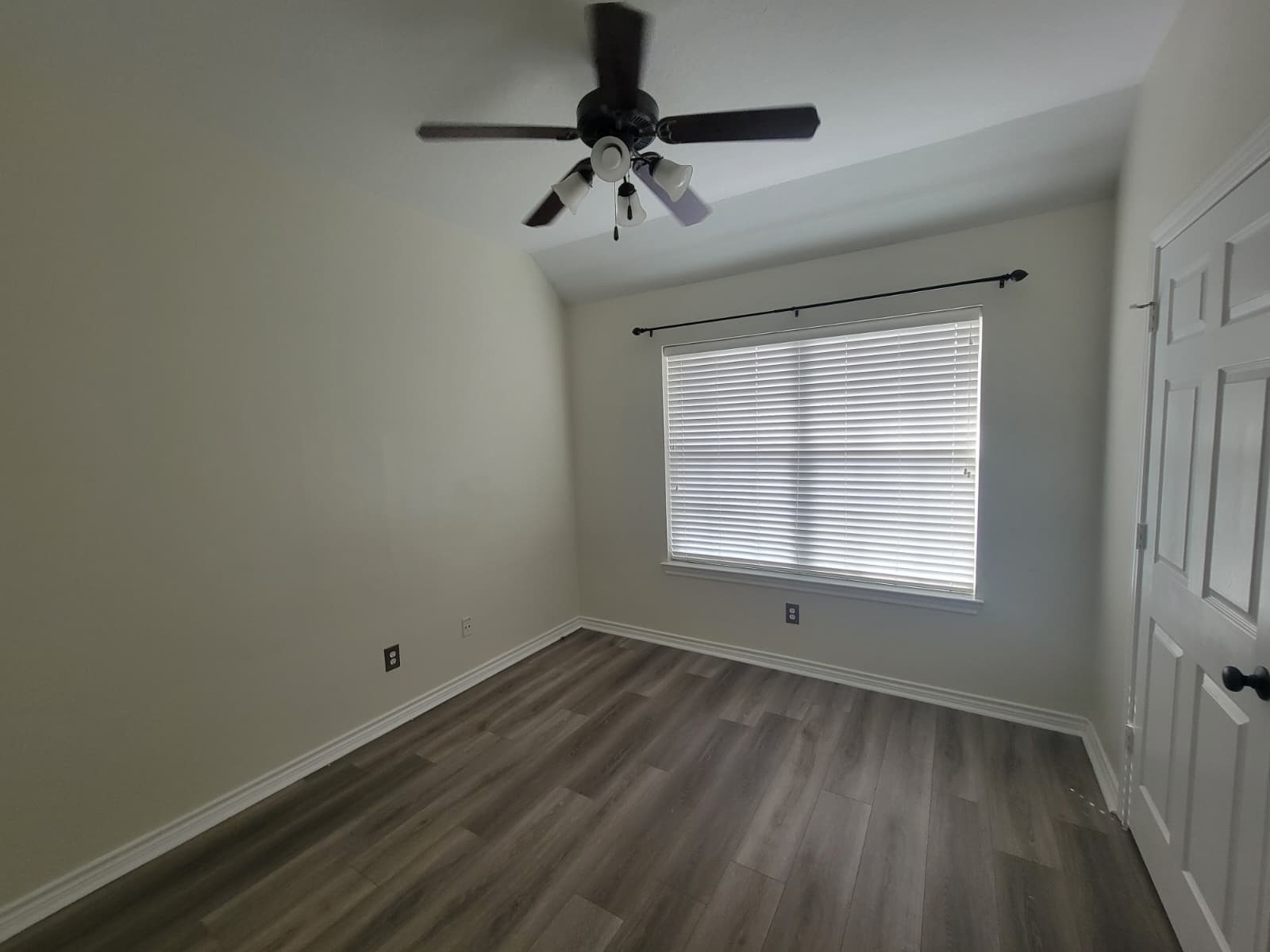 320 Old San Felipe Road Property Photo 5