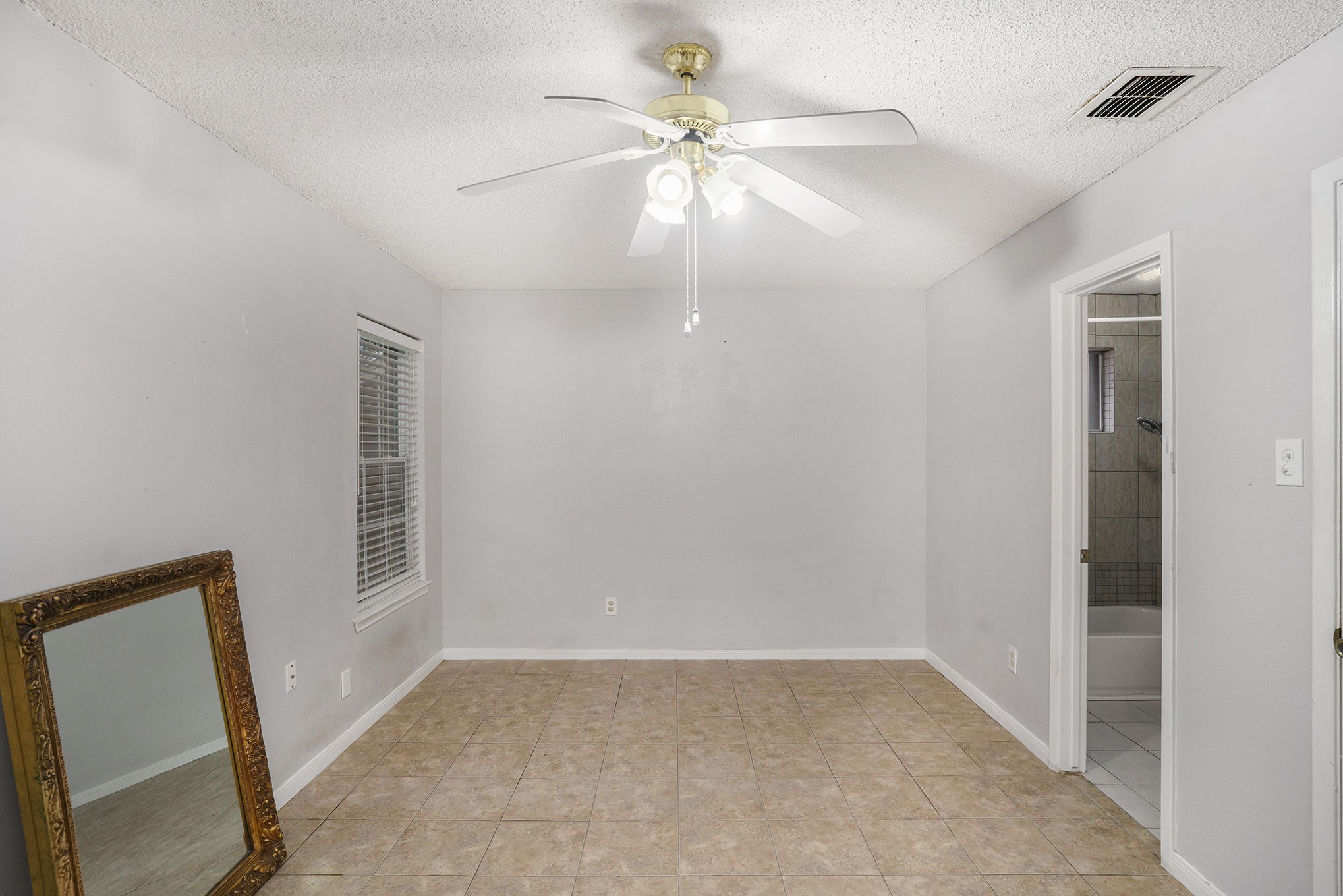 17306 Fife Lane Property Photo 10
