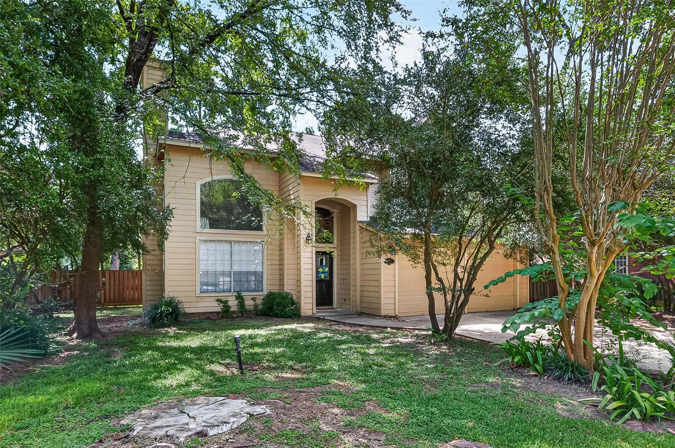 150 Wisteria Walk Circle Property Photo 2