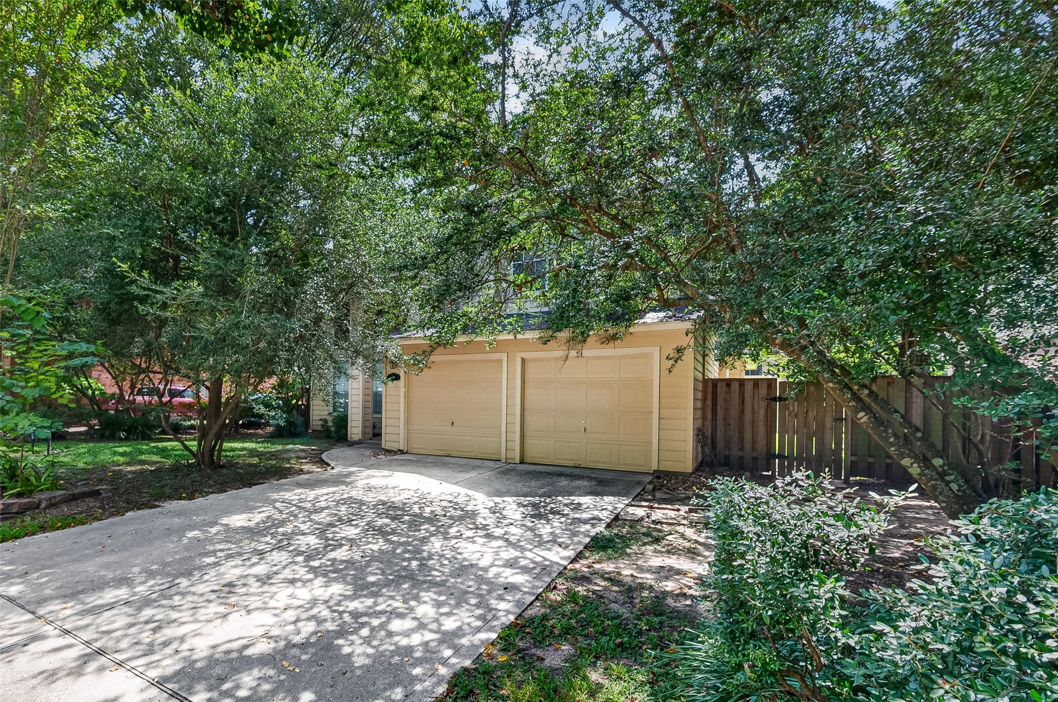 150 Wisteria Walk Circle Property Photo 3