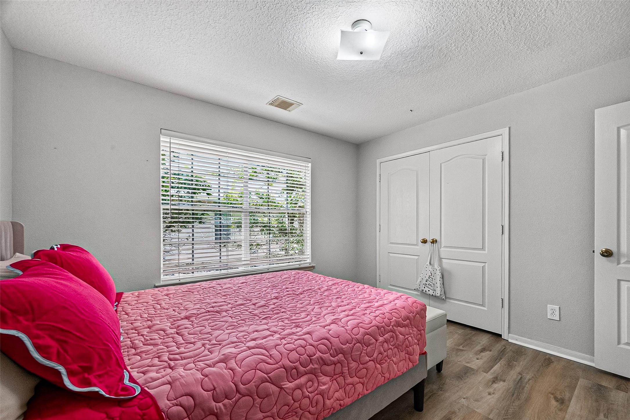 150 Wisteria Walk Circle Property Photo 45
