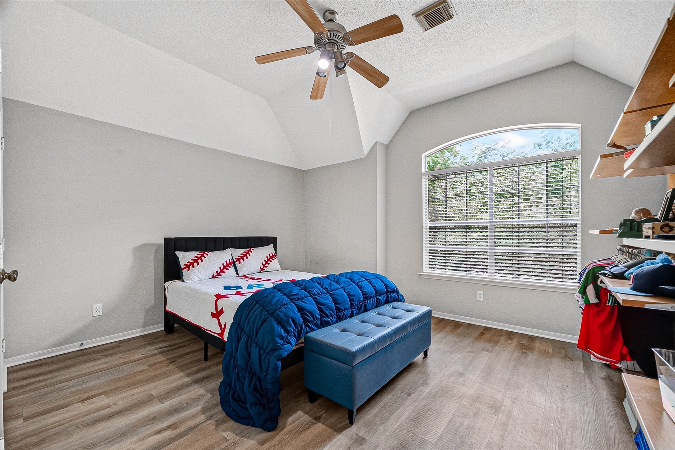 150 Wisteria Walk Circle Property Photo 47