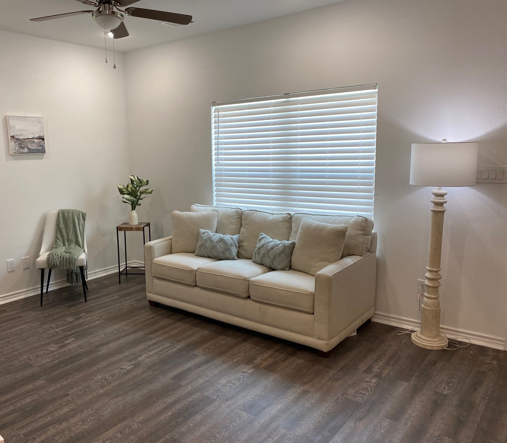 24029 Wildwood 29 Property Photo 4