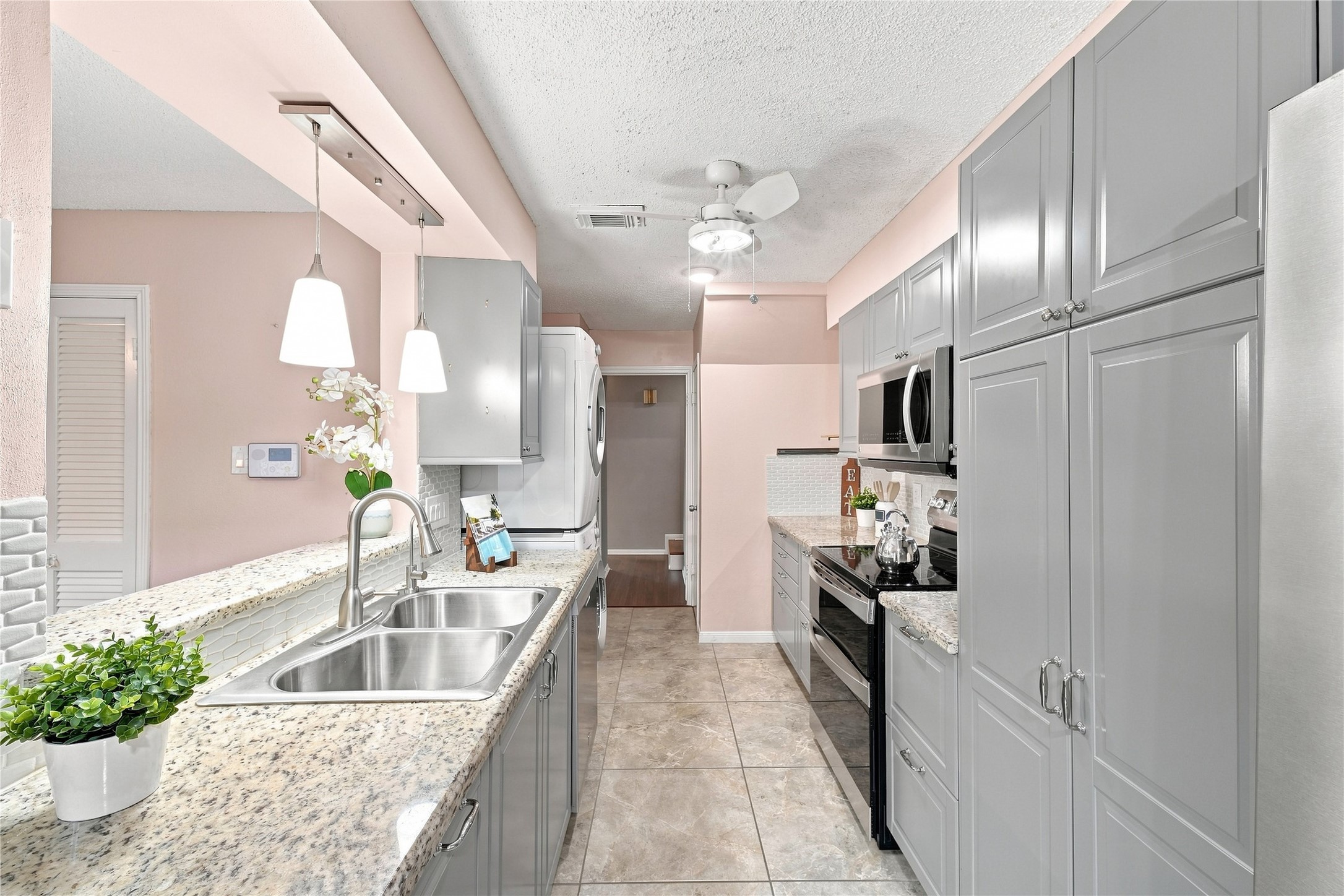 14505 Still Meadow Drive Property Photo 15