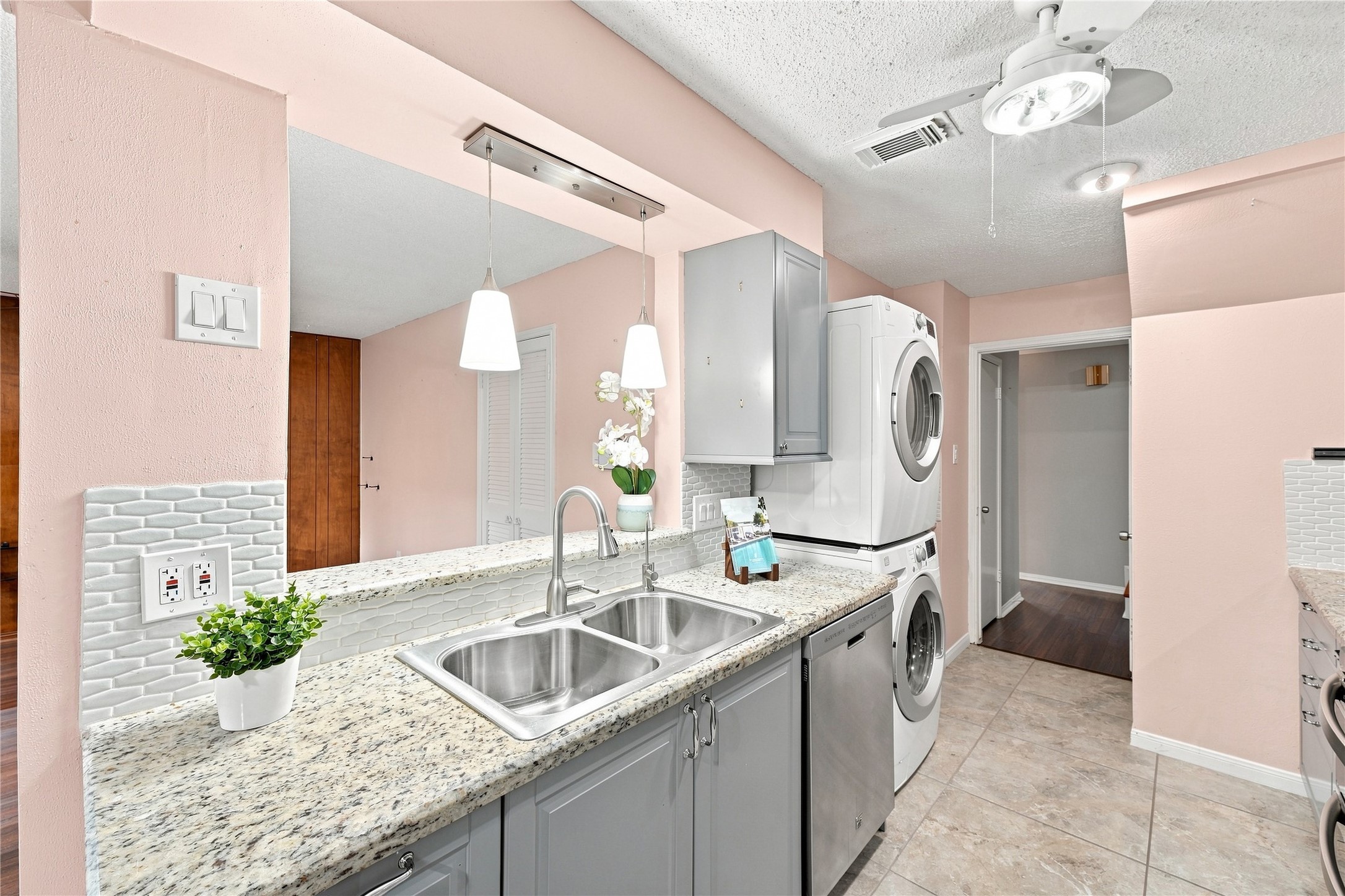 14505 Still Meadow Drive Property Photo 16