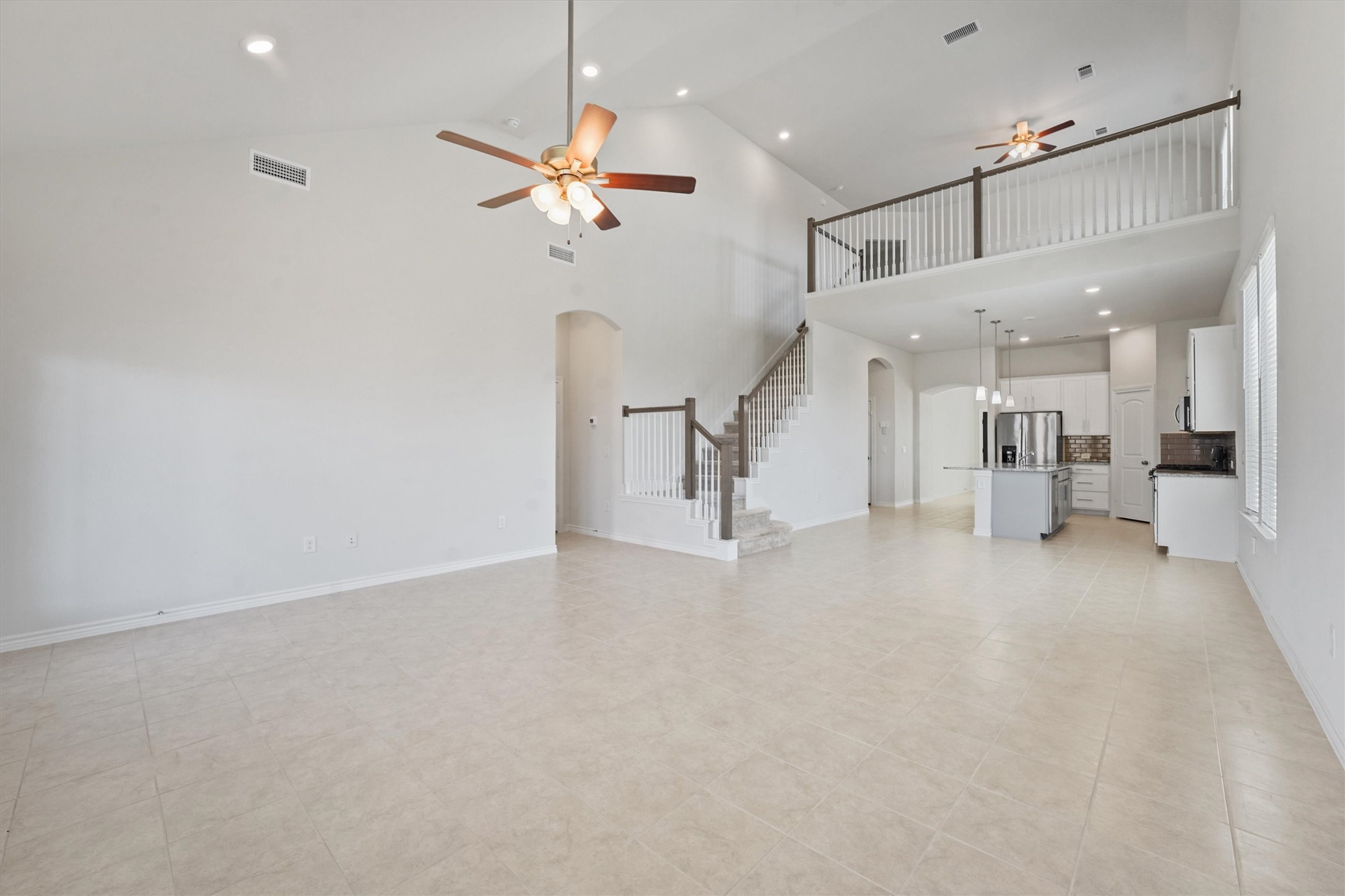 7203 Buckthorn Hollow Trail Property Photo 8