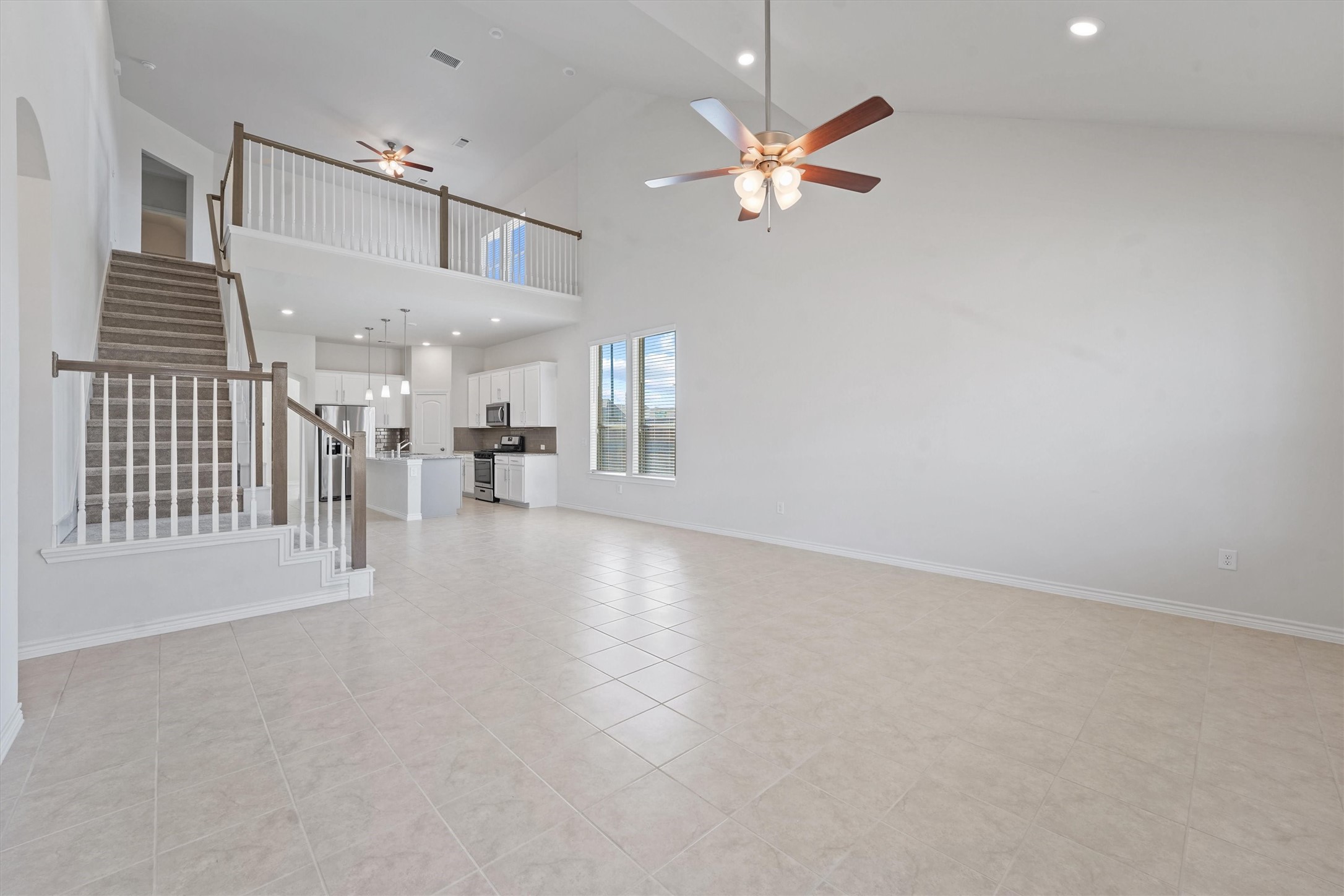 7203 Buckthorn Hollow Trail Property Photo 9
