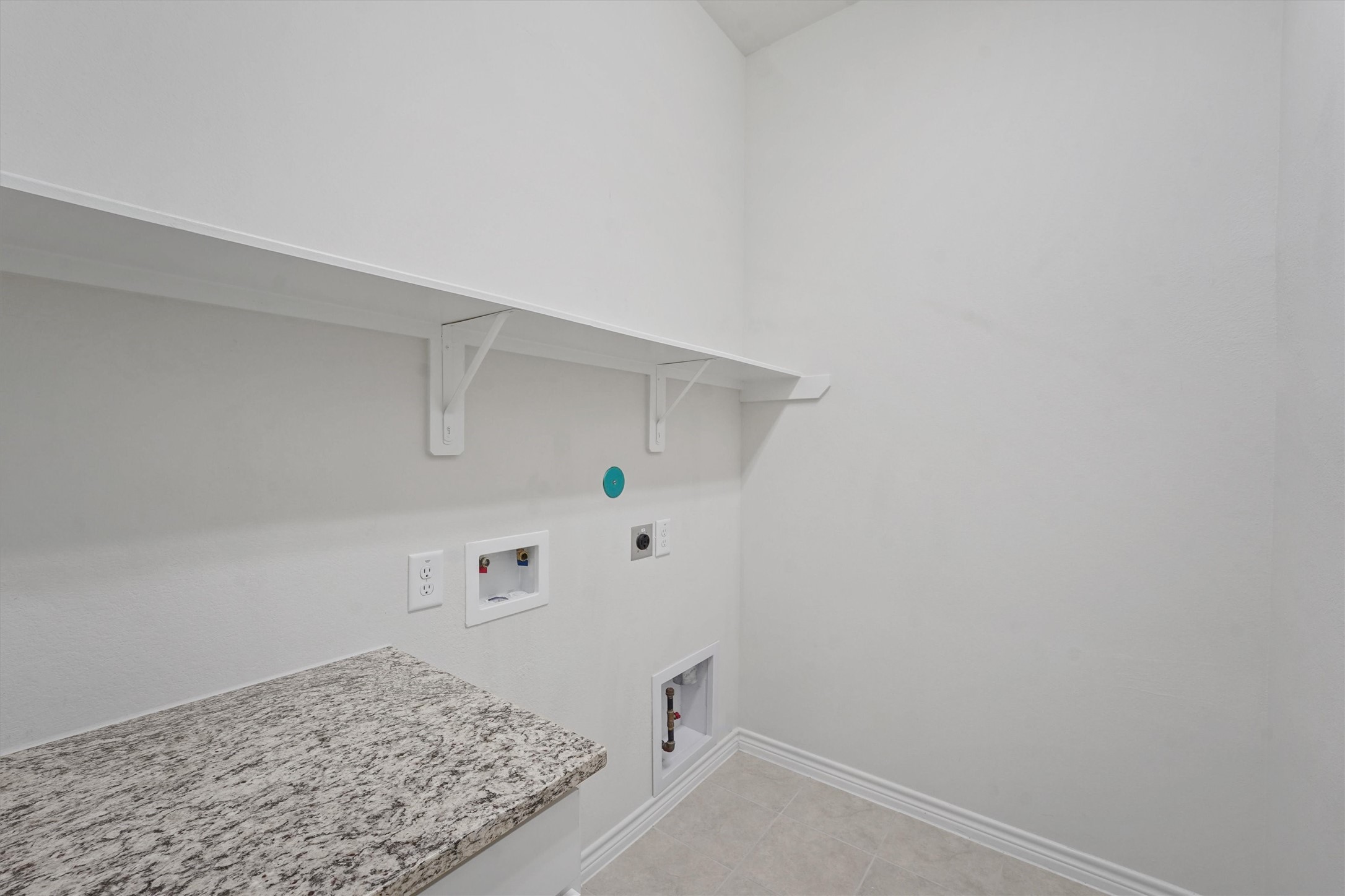7203 Buckthorn Hollow Trail Property Photo 23