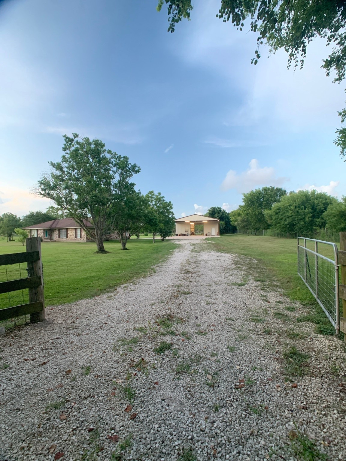 3831 County Road 211 Property Photo 2