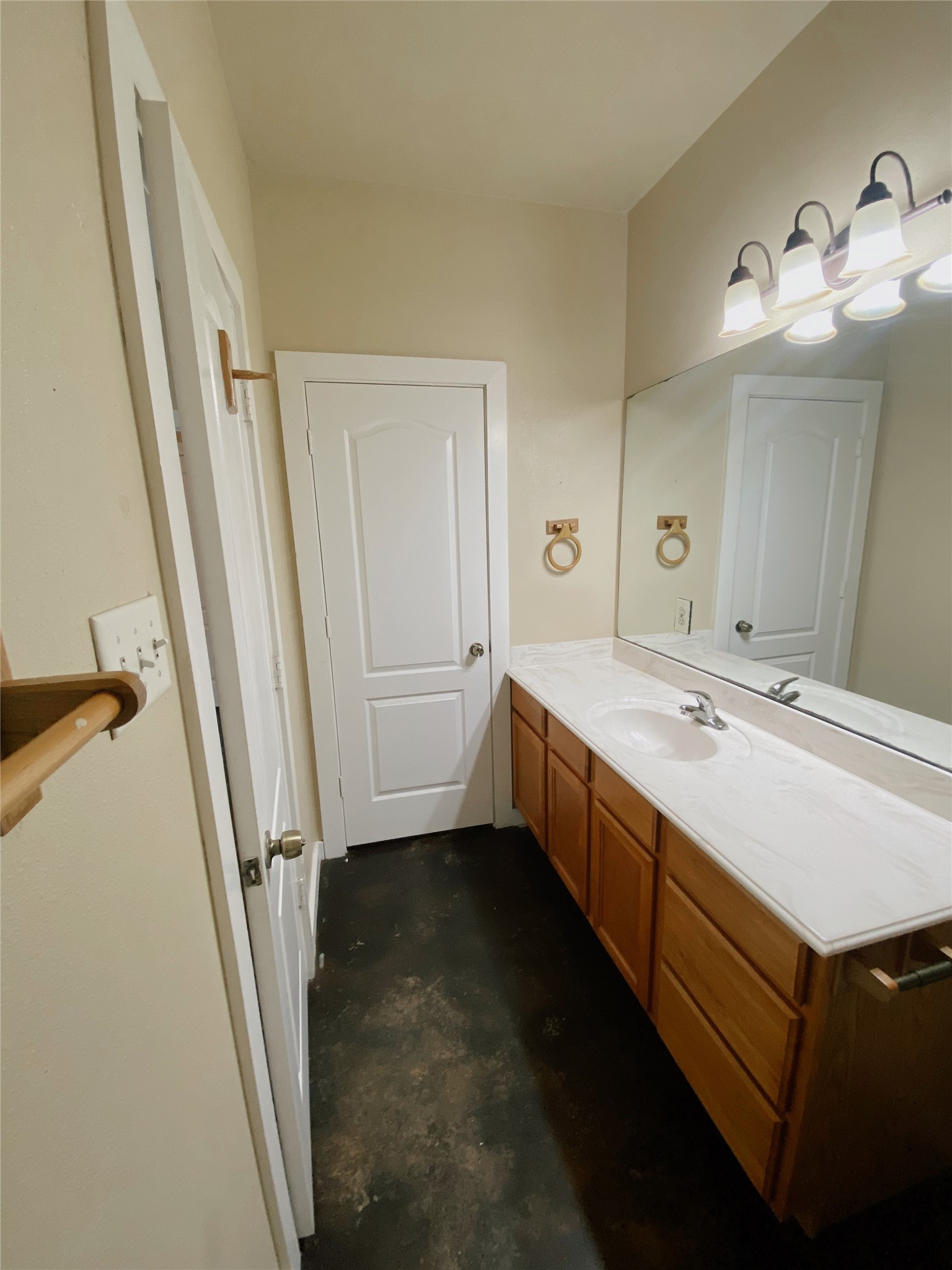 3126 Molly Drive Property Photo 8