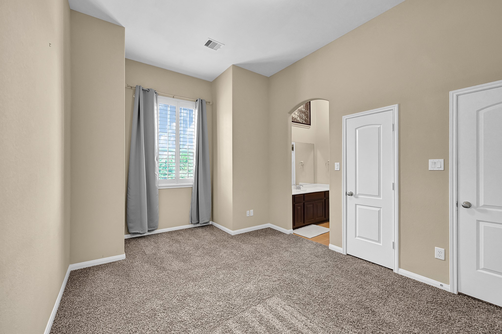 27415 Sunrise Ranch Lane Property Photo 6