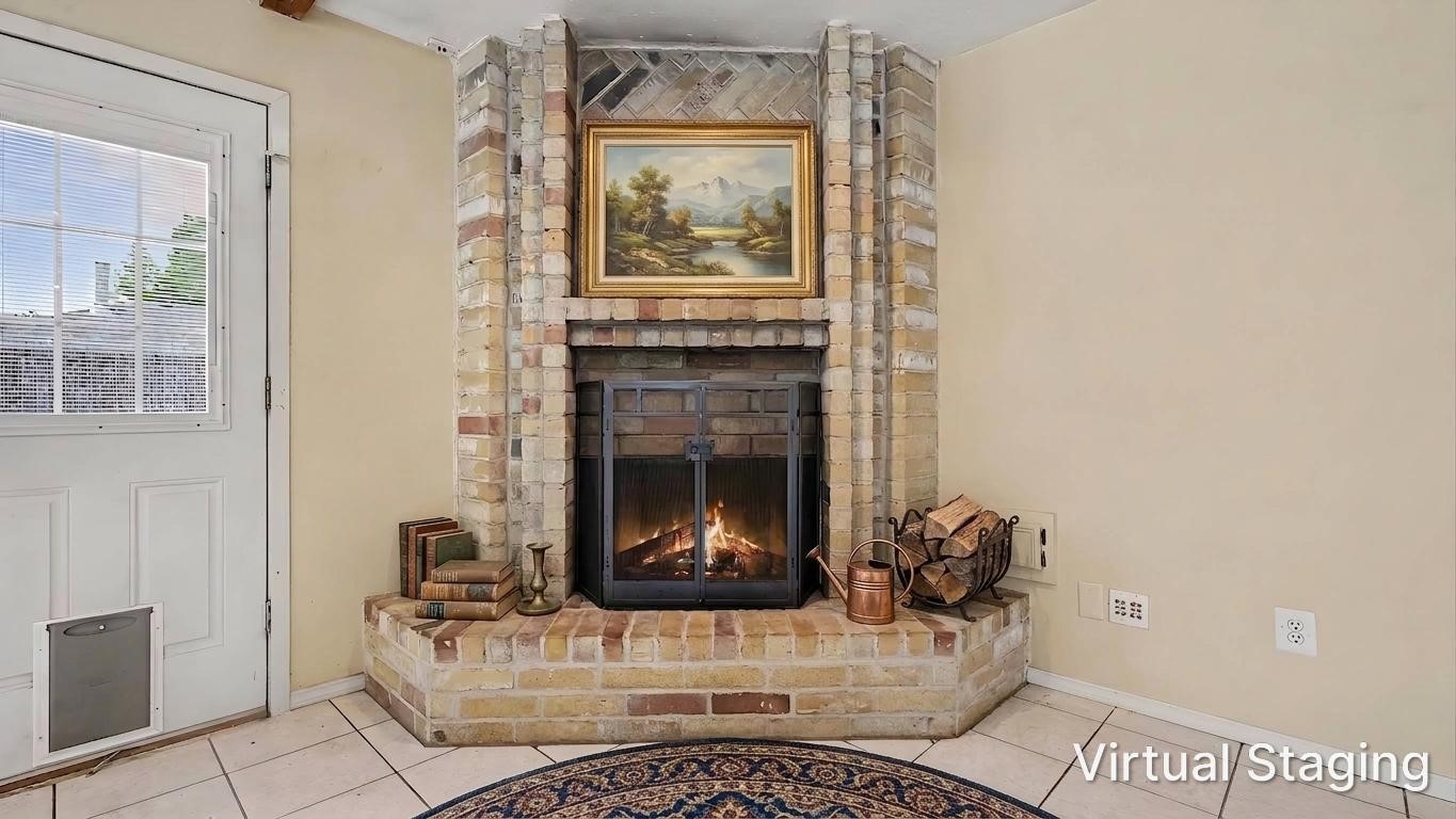18907 Oak Bower Drive Property Photo 6