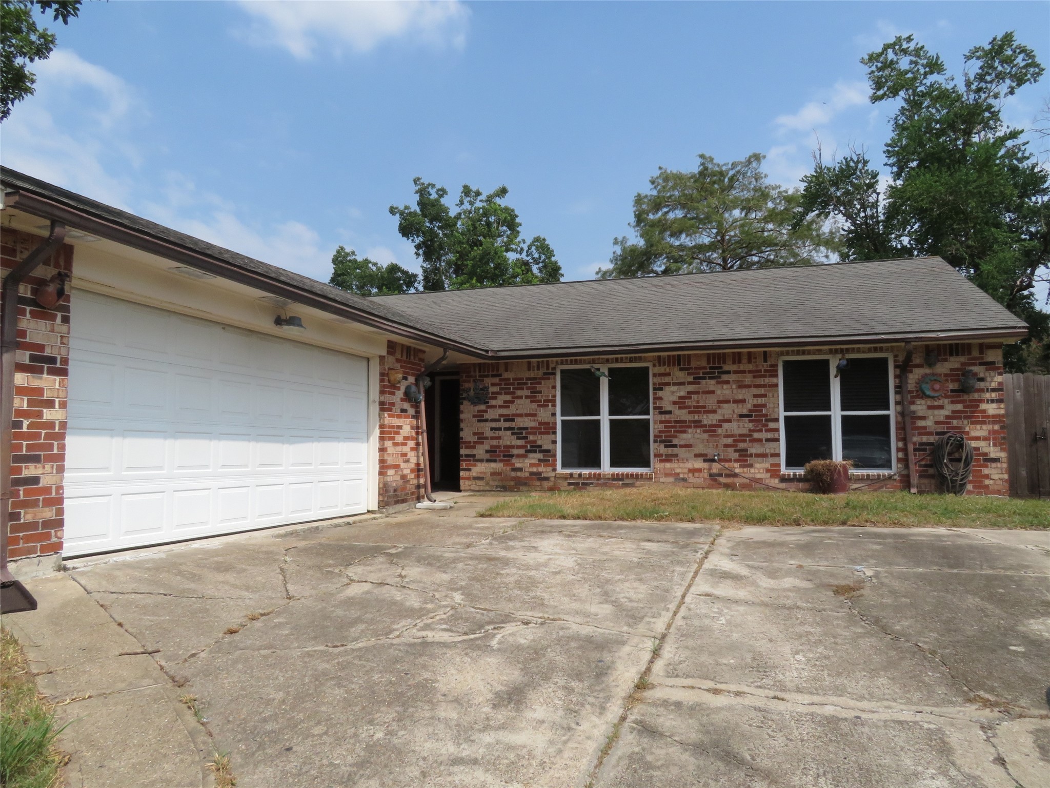 14915 Welbeck Drive Property Photo 3
