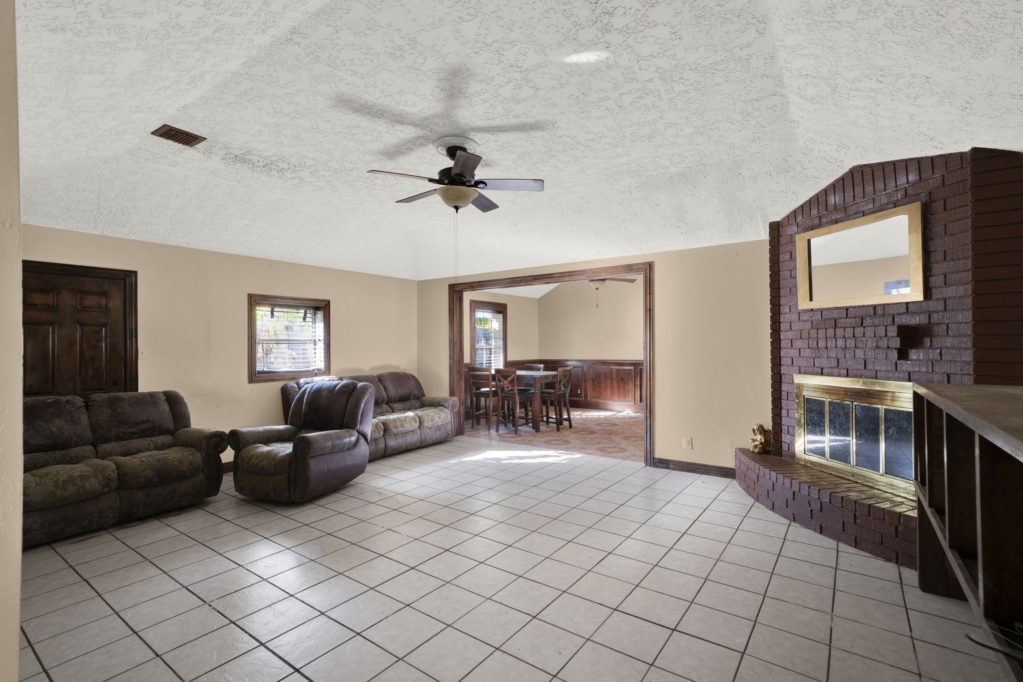 14915 Welbeck Drive Property Photo 6