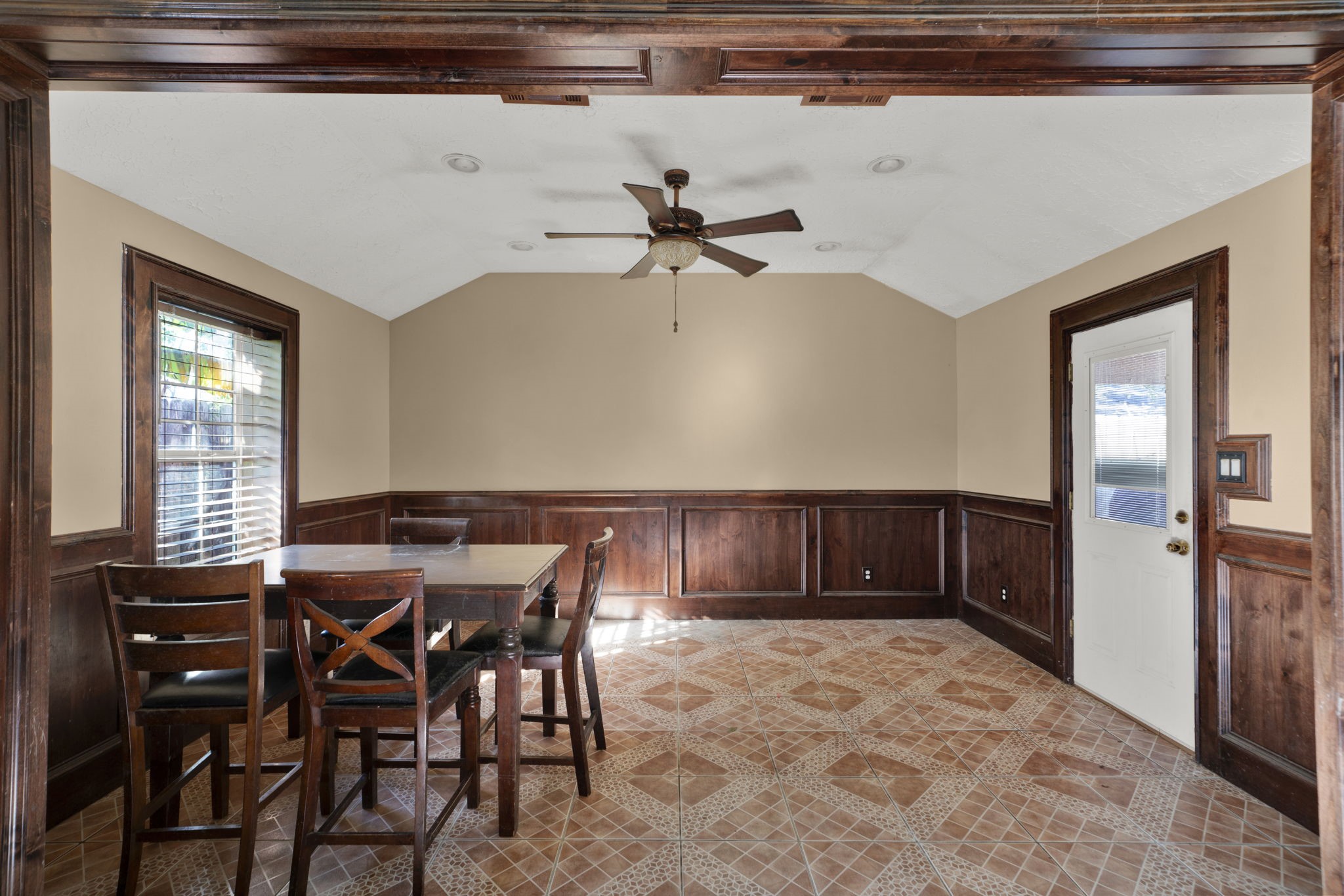 14915 Welbeck Drive Property Photo 9