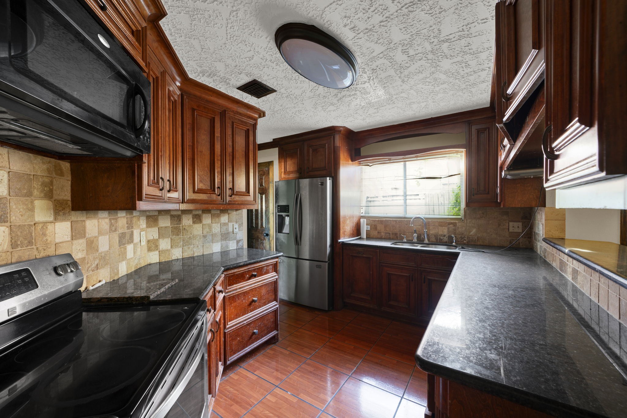 14915 Welbeck Drive Property Photo 16