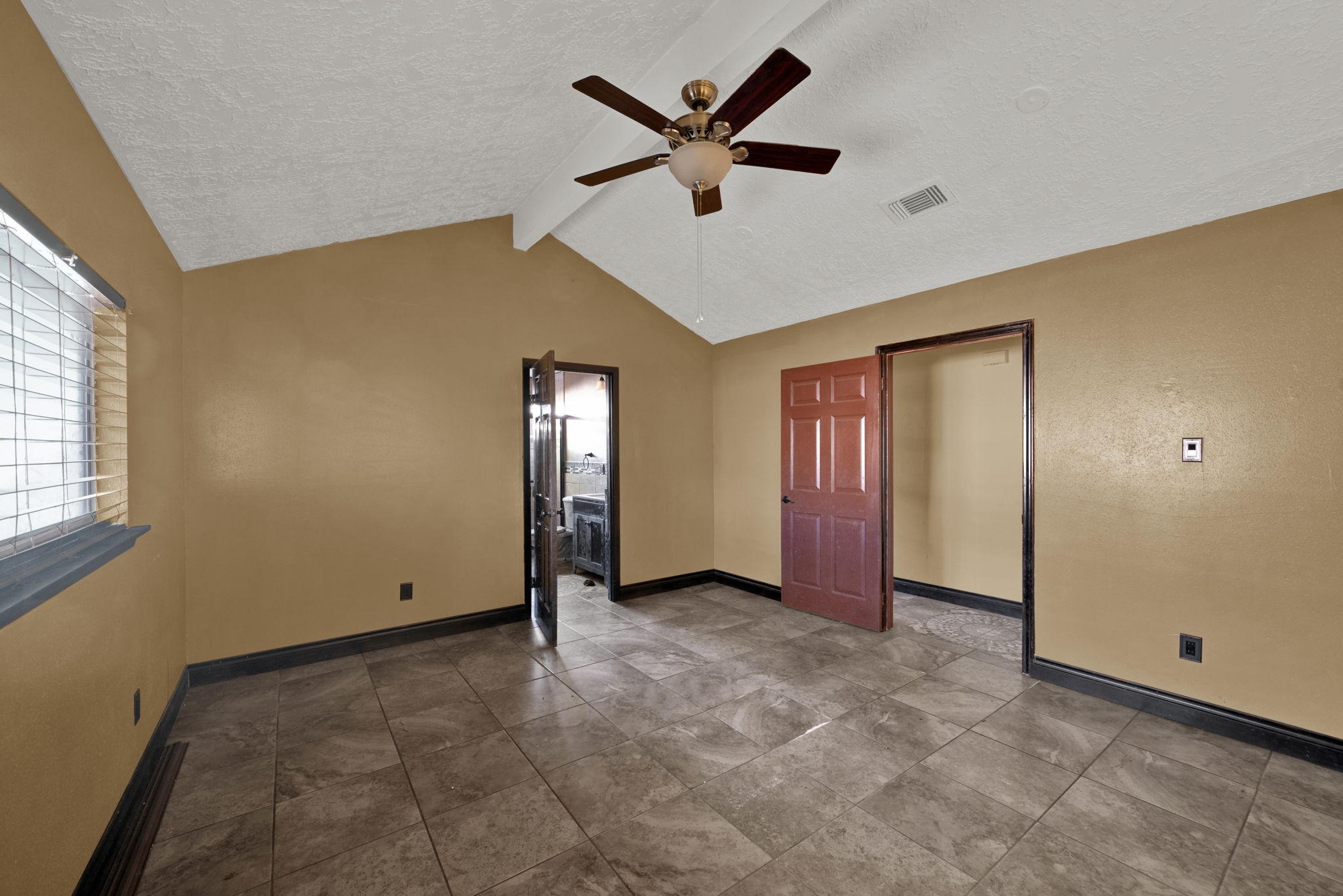 14915 Welbeck Drive Property Photo 21