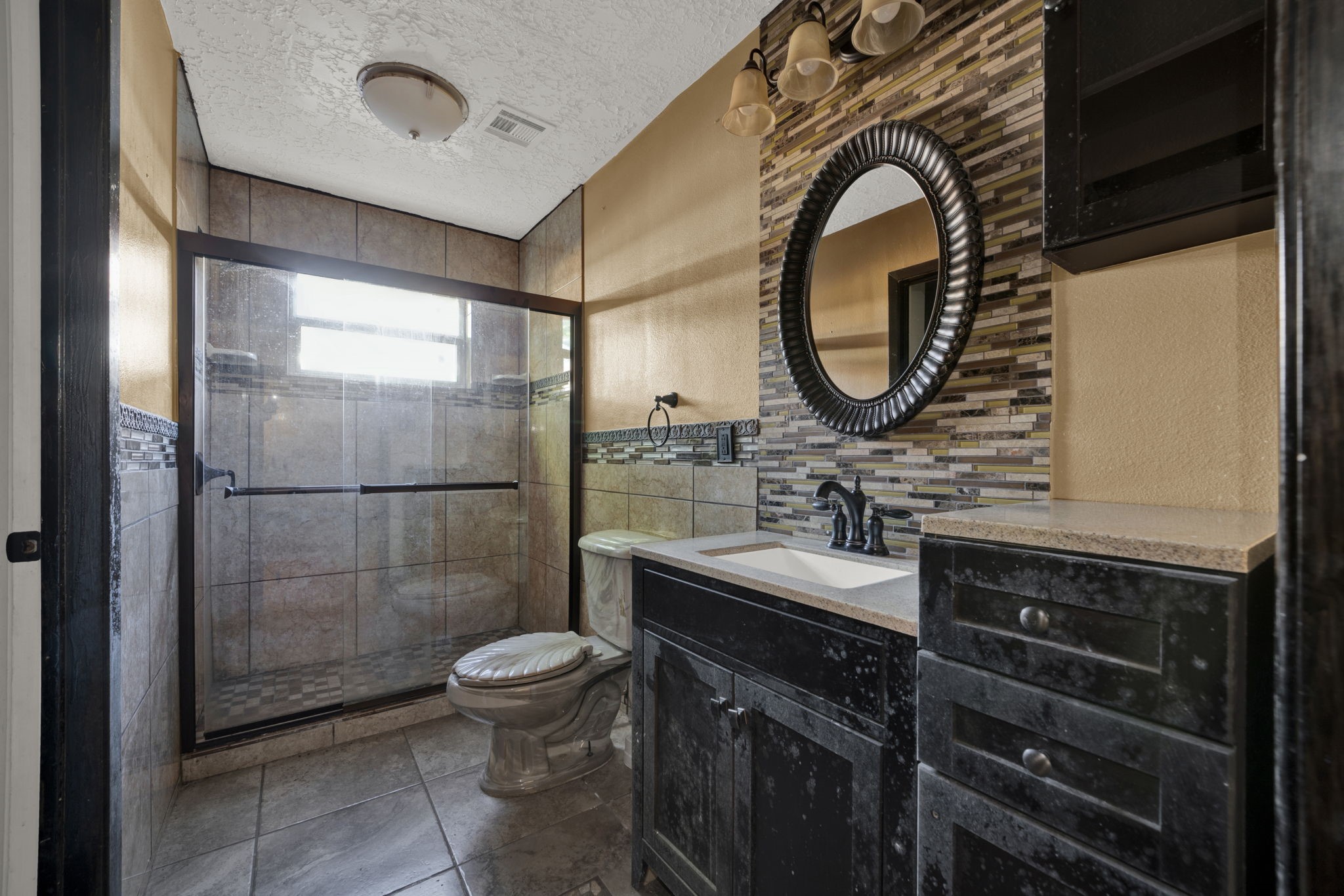 14915 Welbeck Drive Property Photo 24