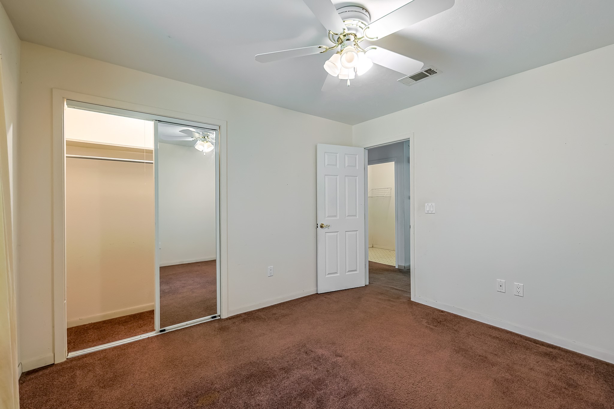 8 Vick Road Property Photo 16