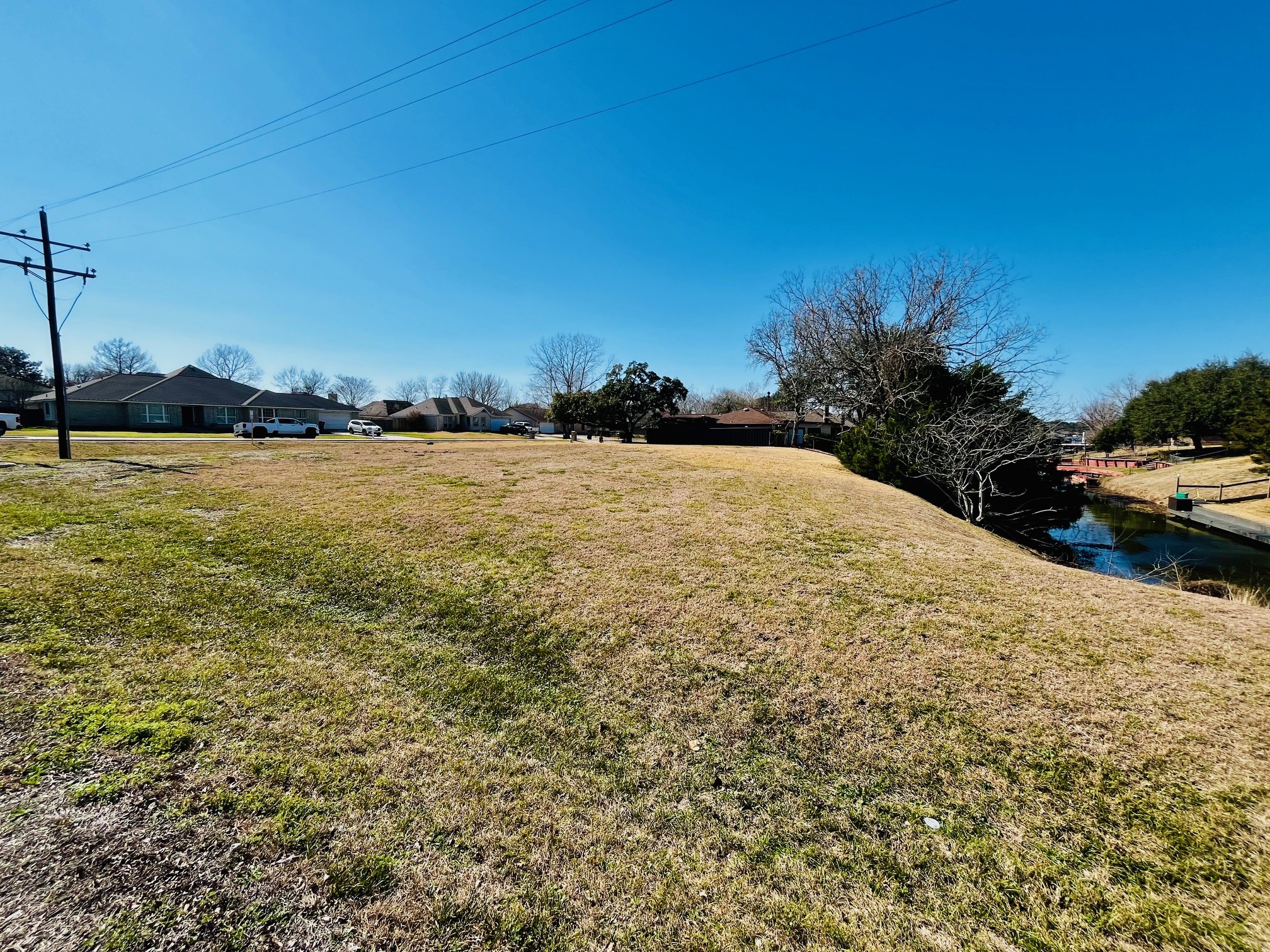 13170 Bunker Hill Drive Property Photo 6